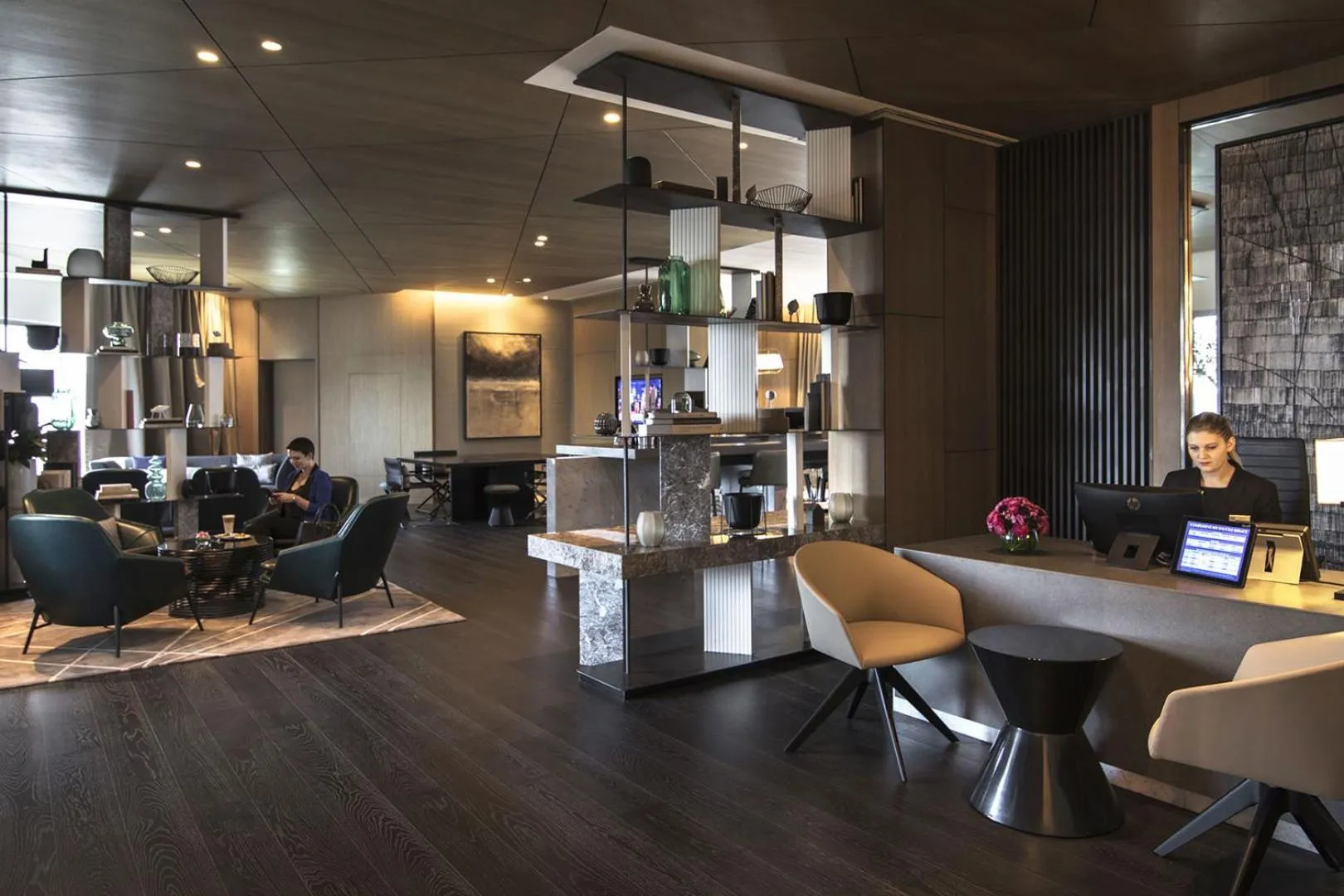 Business facilities in Al Bandar Rotana – Dubai Creek