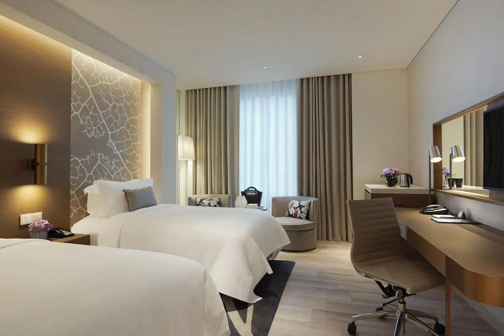 Family Connecting Rooms - King and Twin Beds in Al Bandar Rotana – Dubai Creek Family Connecting Rooms - King and Twin Beds in Al Bandar Rotana – Dubai Creek