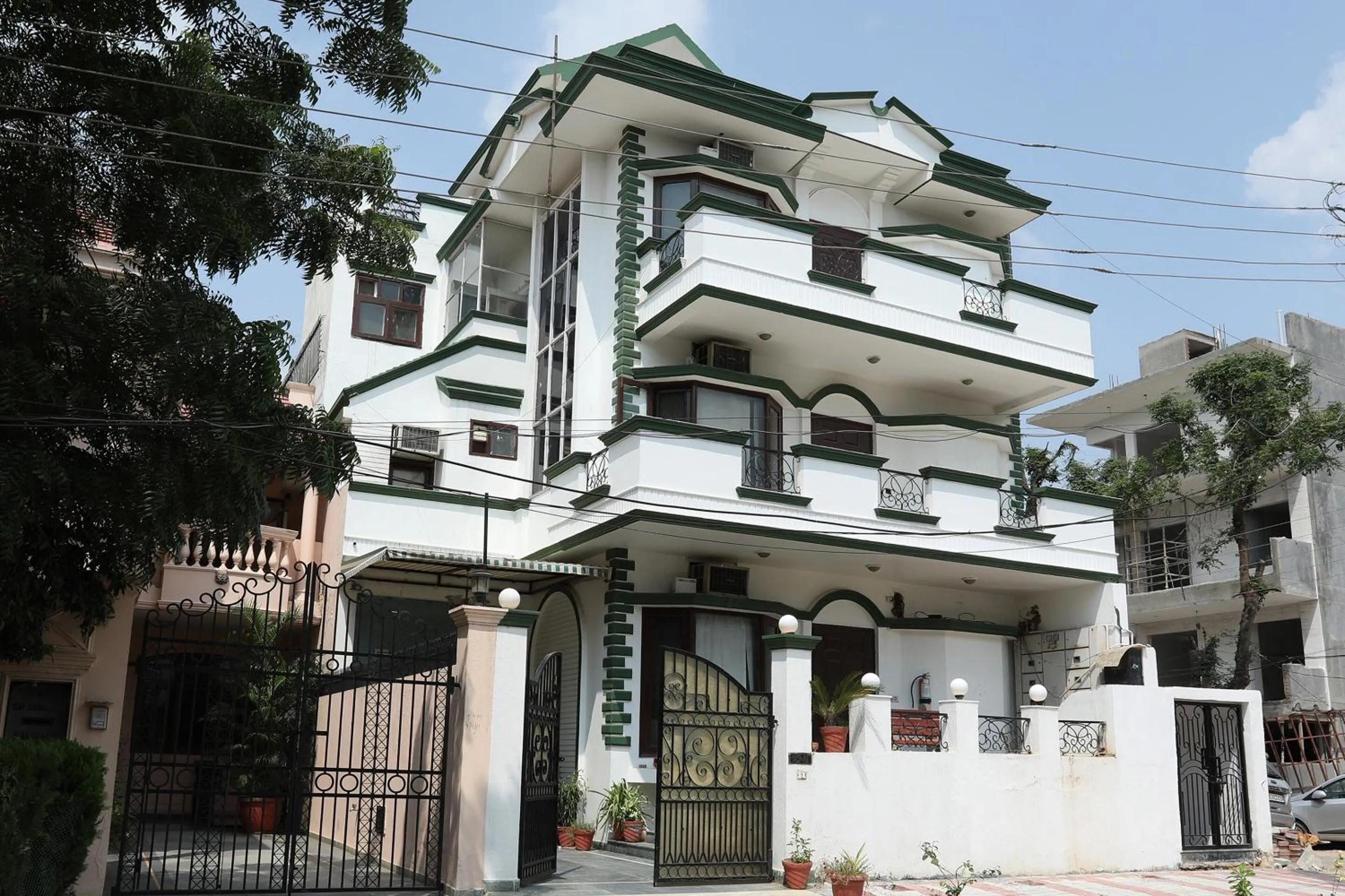 Facade/entrance in Hotel O Vagmi Residency