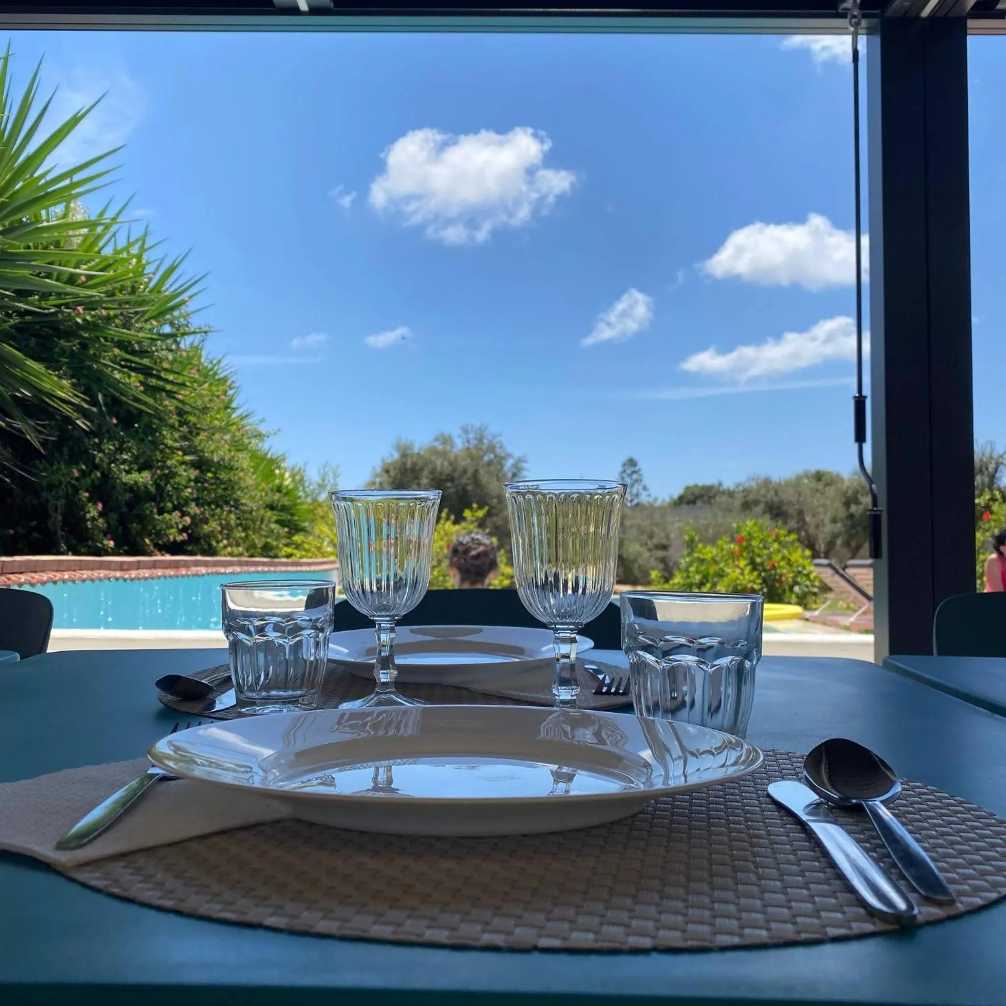 Swimming pool in bolinajazz