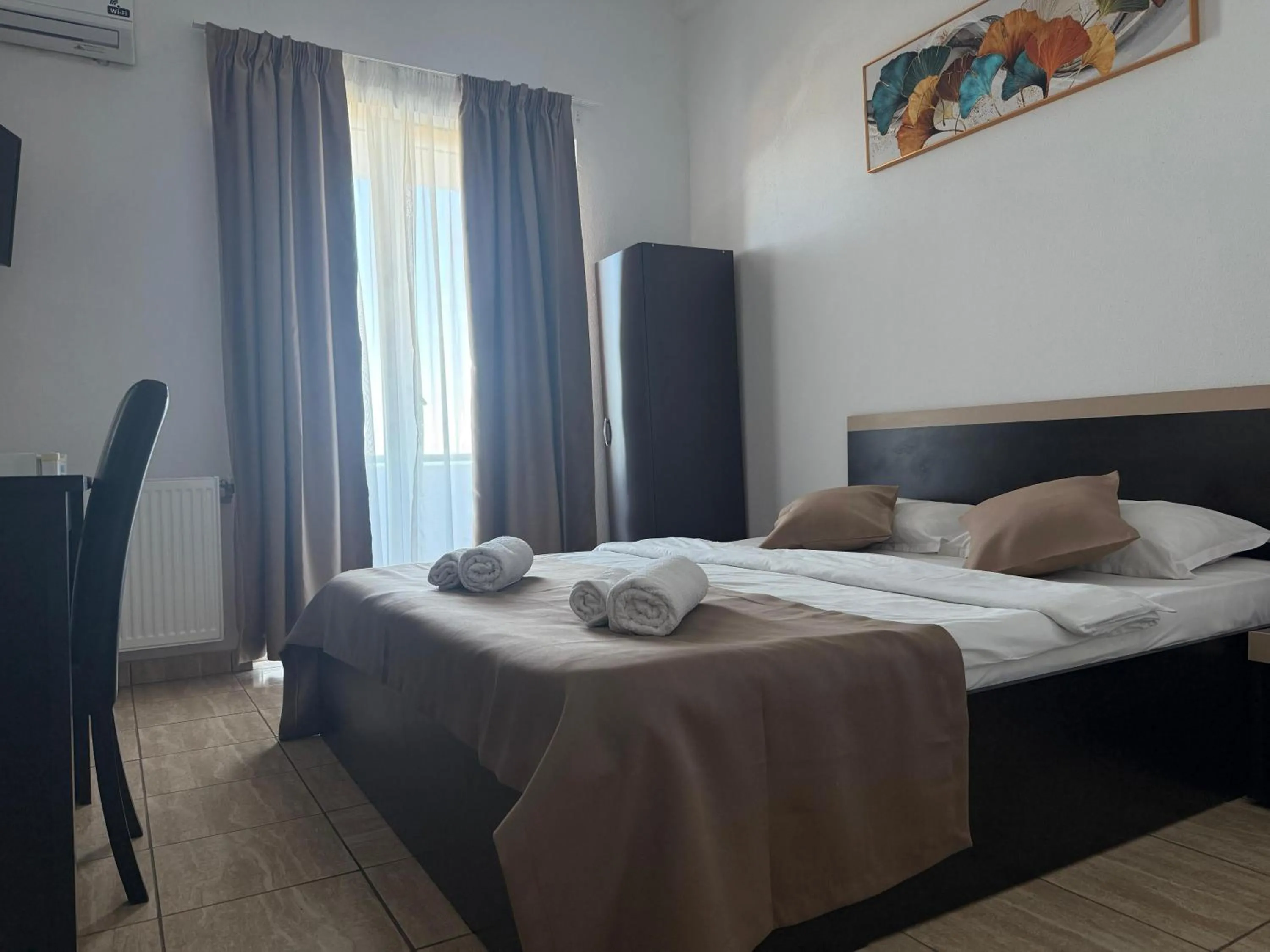 Hotel Cosmos