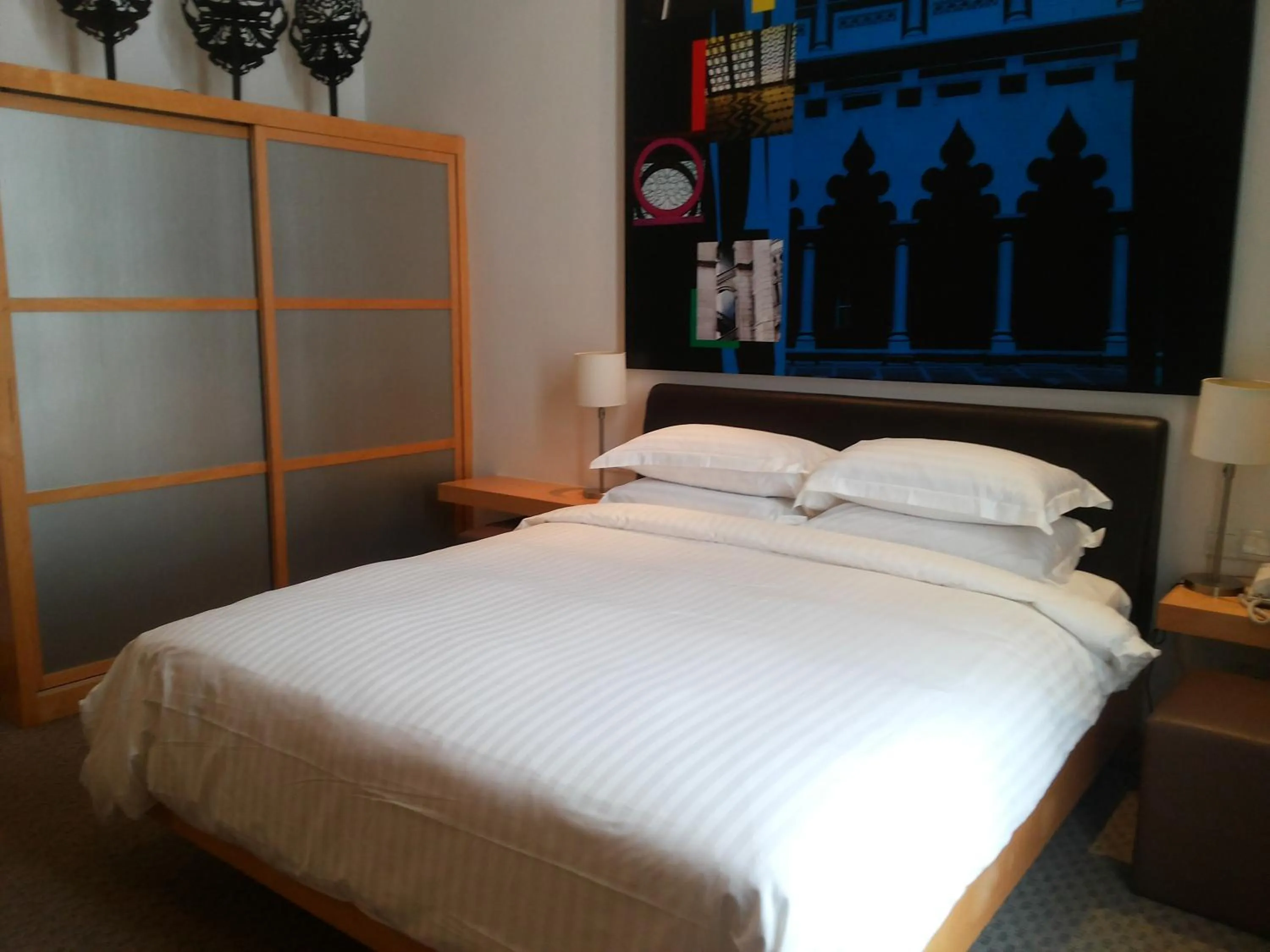 Bed in Hotel Capitol Kuala Lumpur