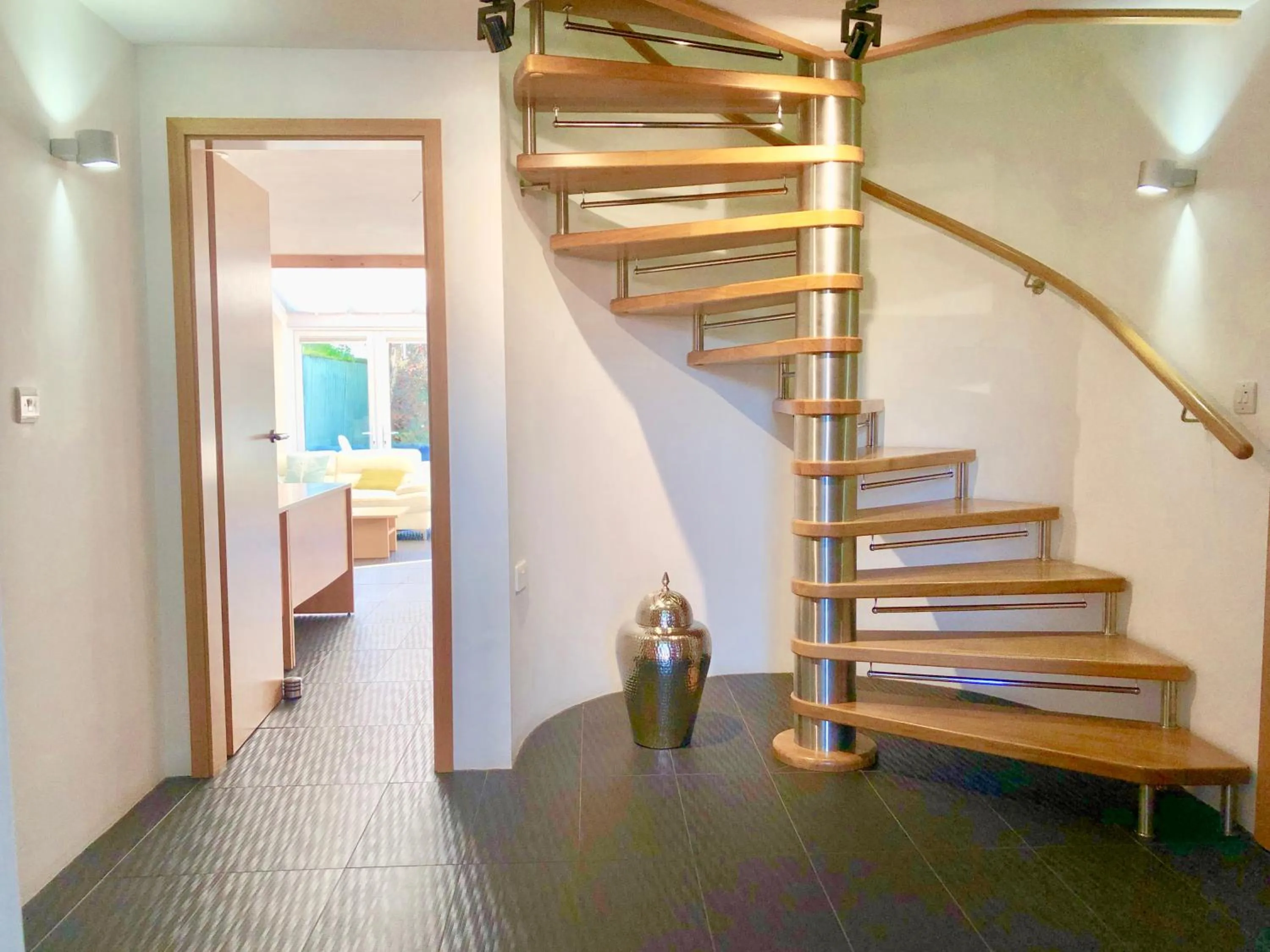 Property building in Laurels