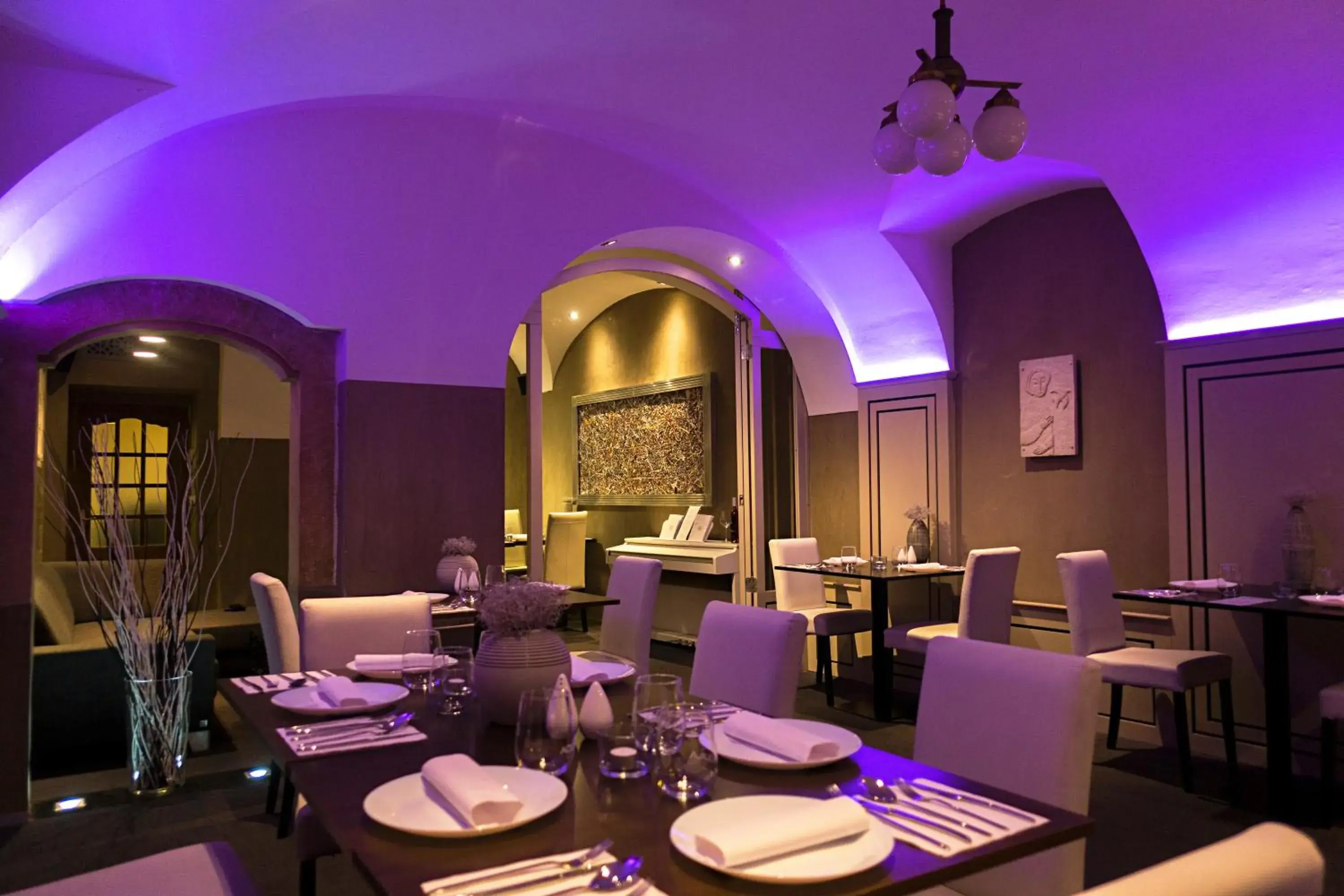 Restaurant/Places to Eat in Hotel U Krize