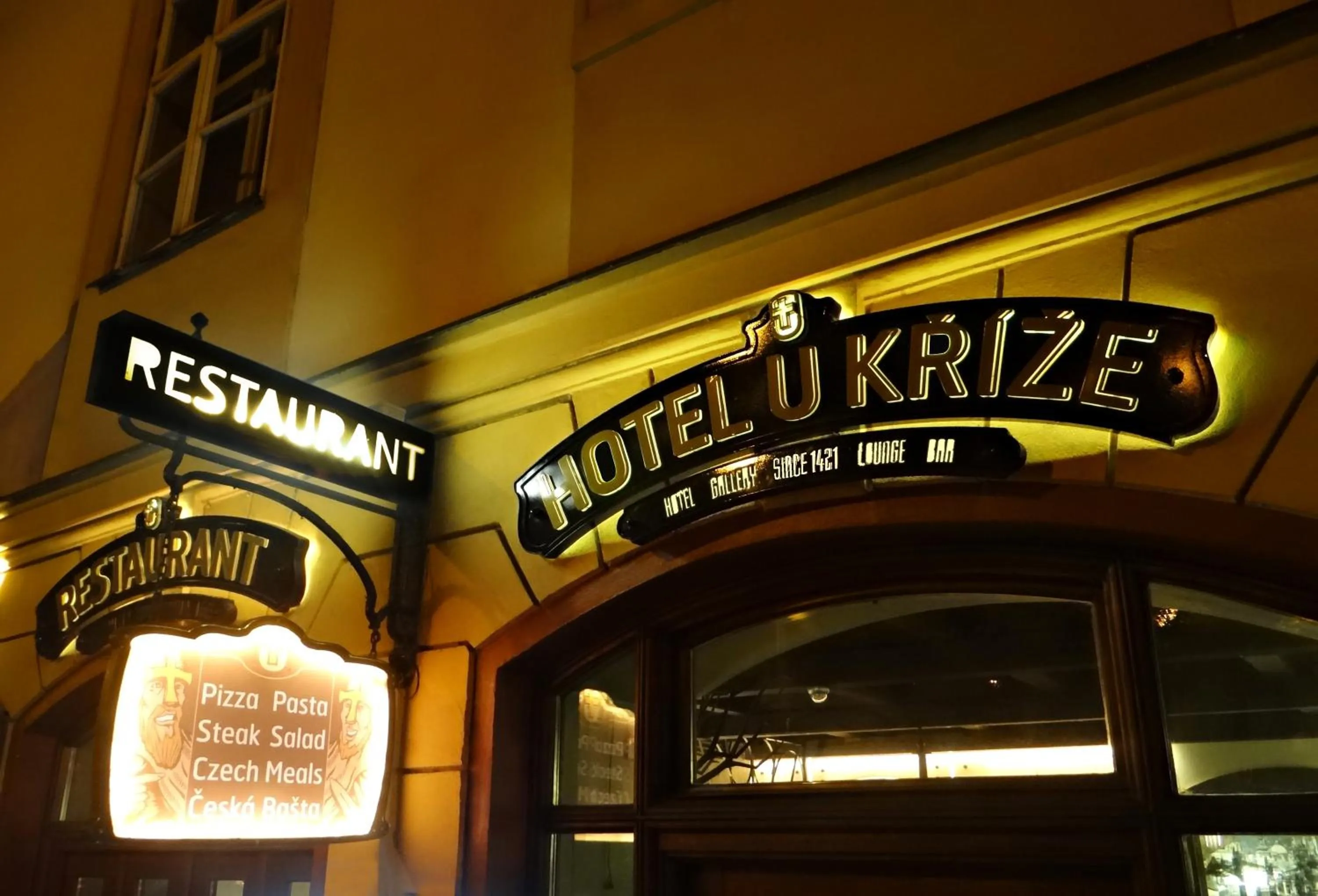 Facade/entrance in Hotel U Kříže