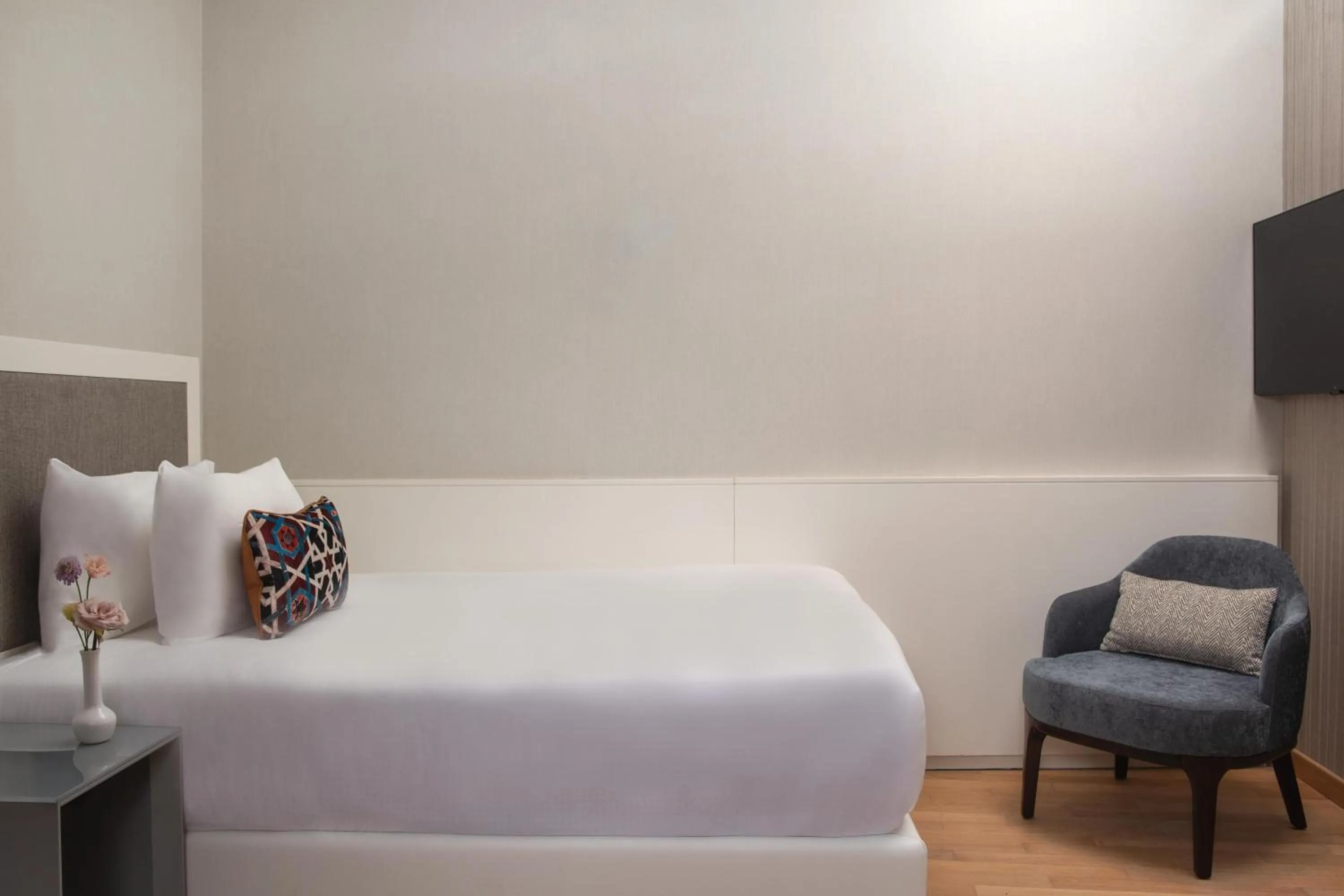 Bedroom, Bed in NH Collection Palermo Palazzo Sitano