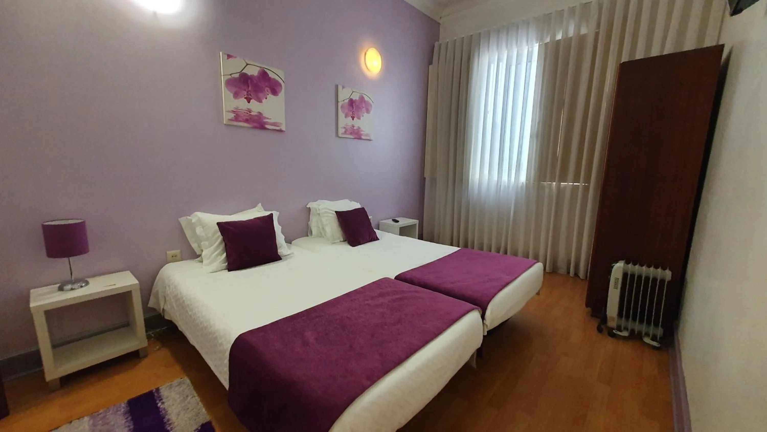 Bed in Hospedaria 5 Bicas