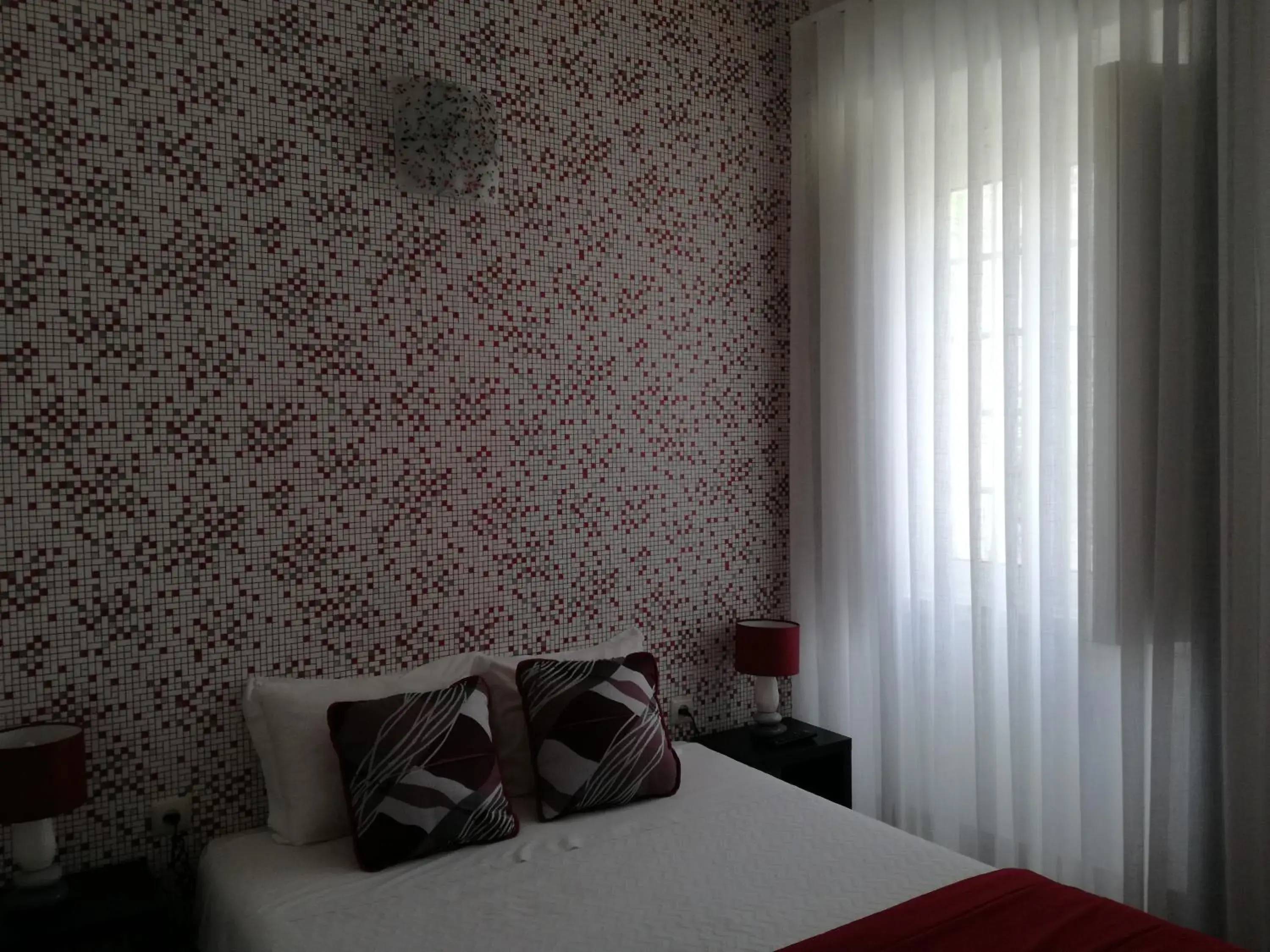 Double Room with Shared Bathroom in Hospedaria 5 Bicas Double Room with Shared Bathroom in Hospedaria 5 Bicas