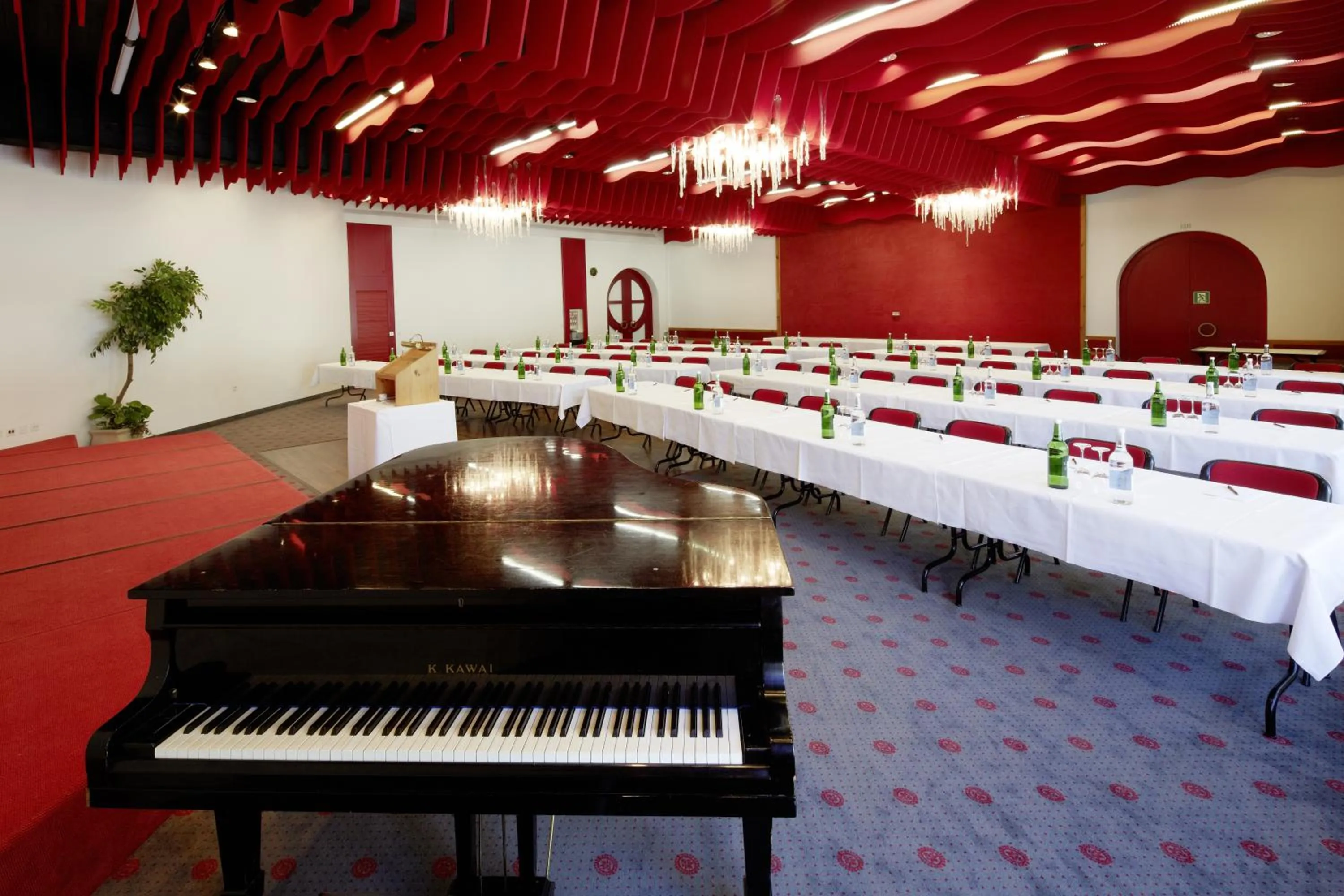 Restaurant/places to eat in Hotel Laaxerhof