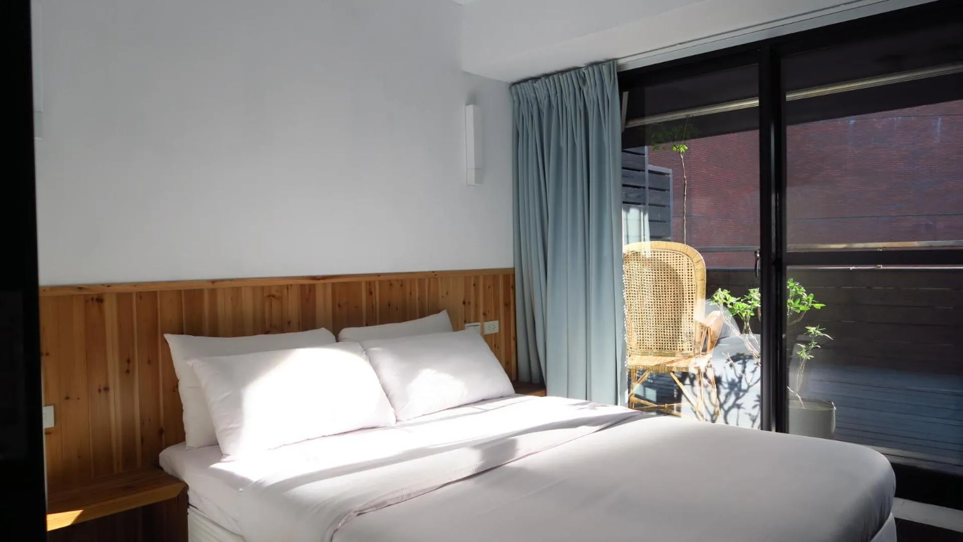 Toilet, Bed in Star Hostel Taipei East