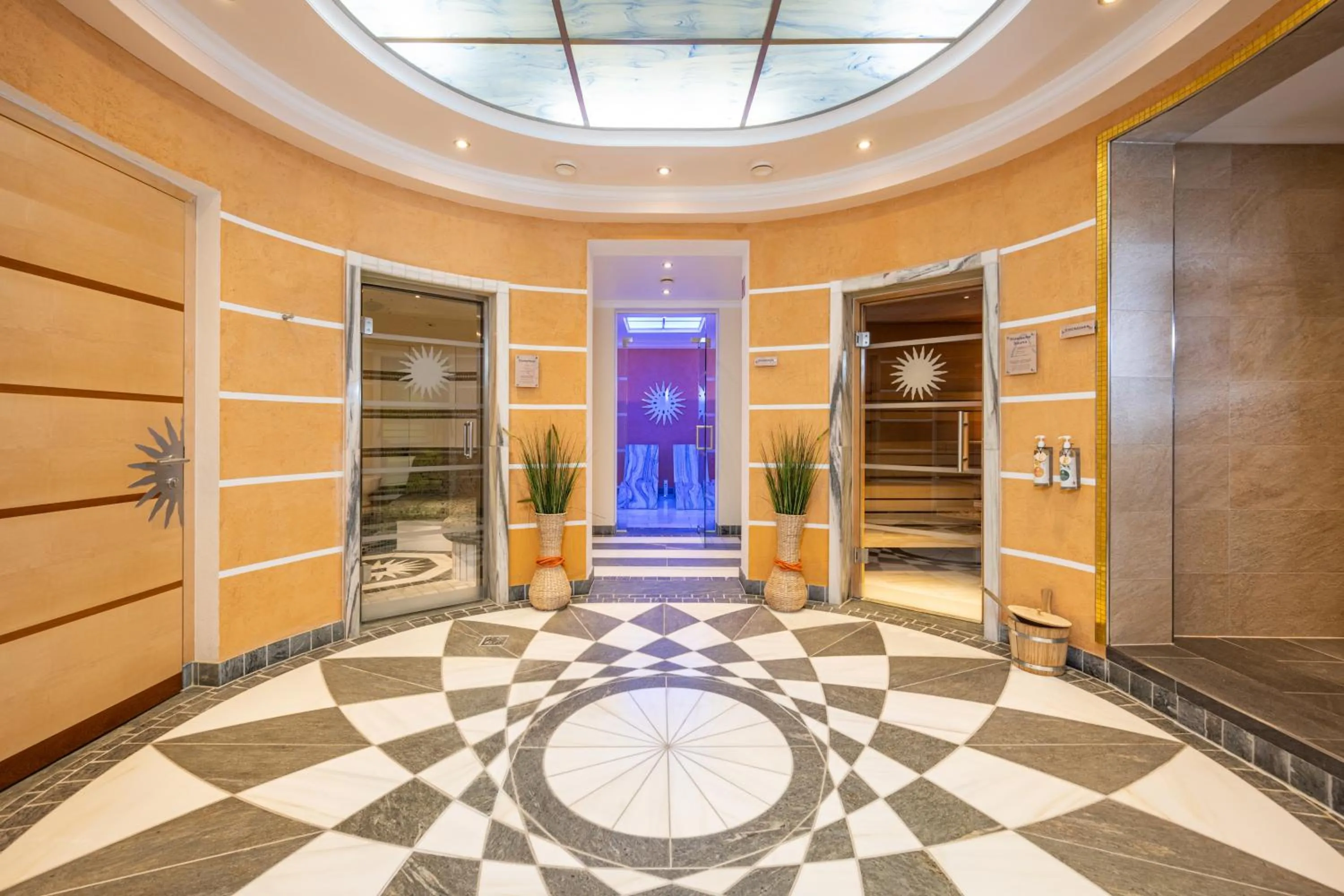 Sauna in Hotel Alpina