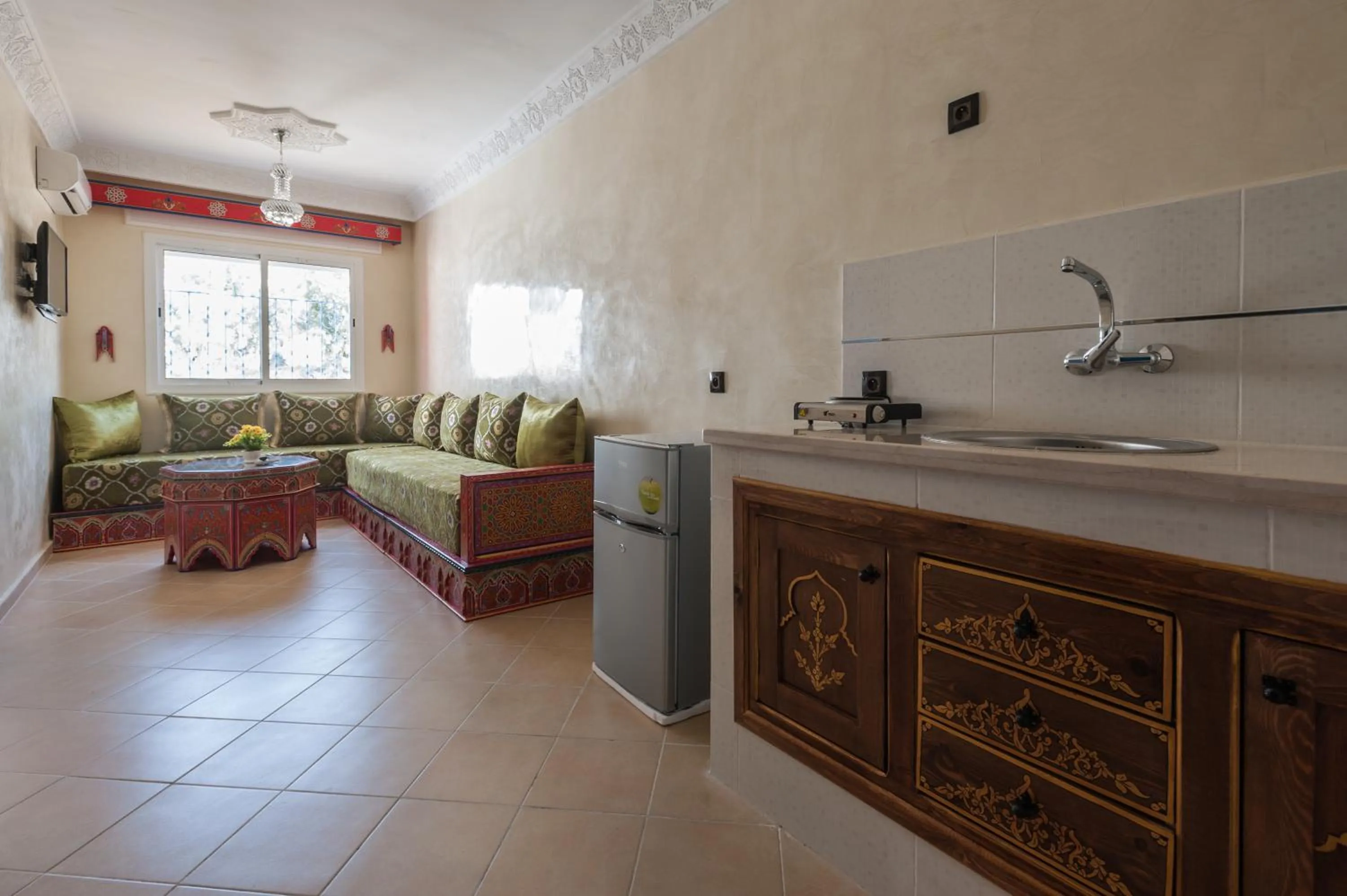 Communal lounge/ TV room in Puerta Azul