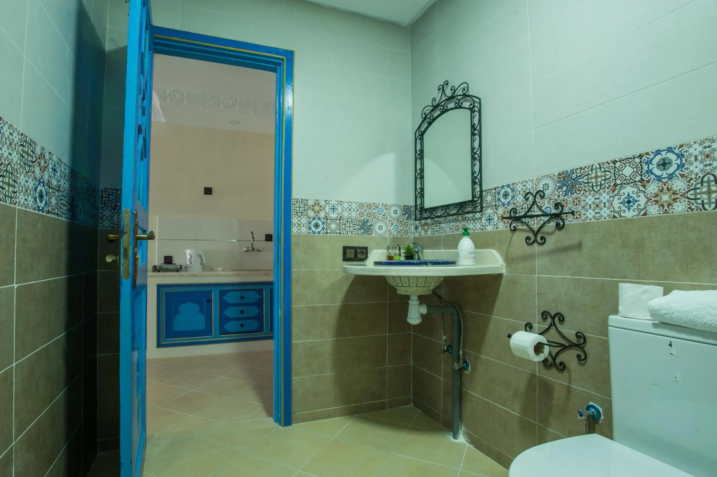 Toilet in Puerta Azul