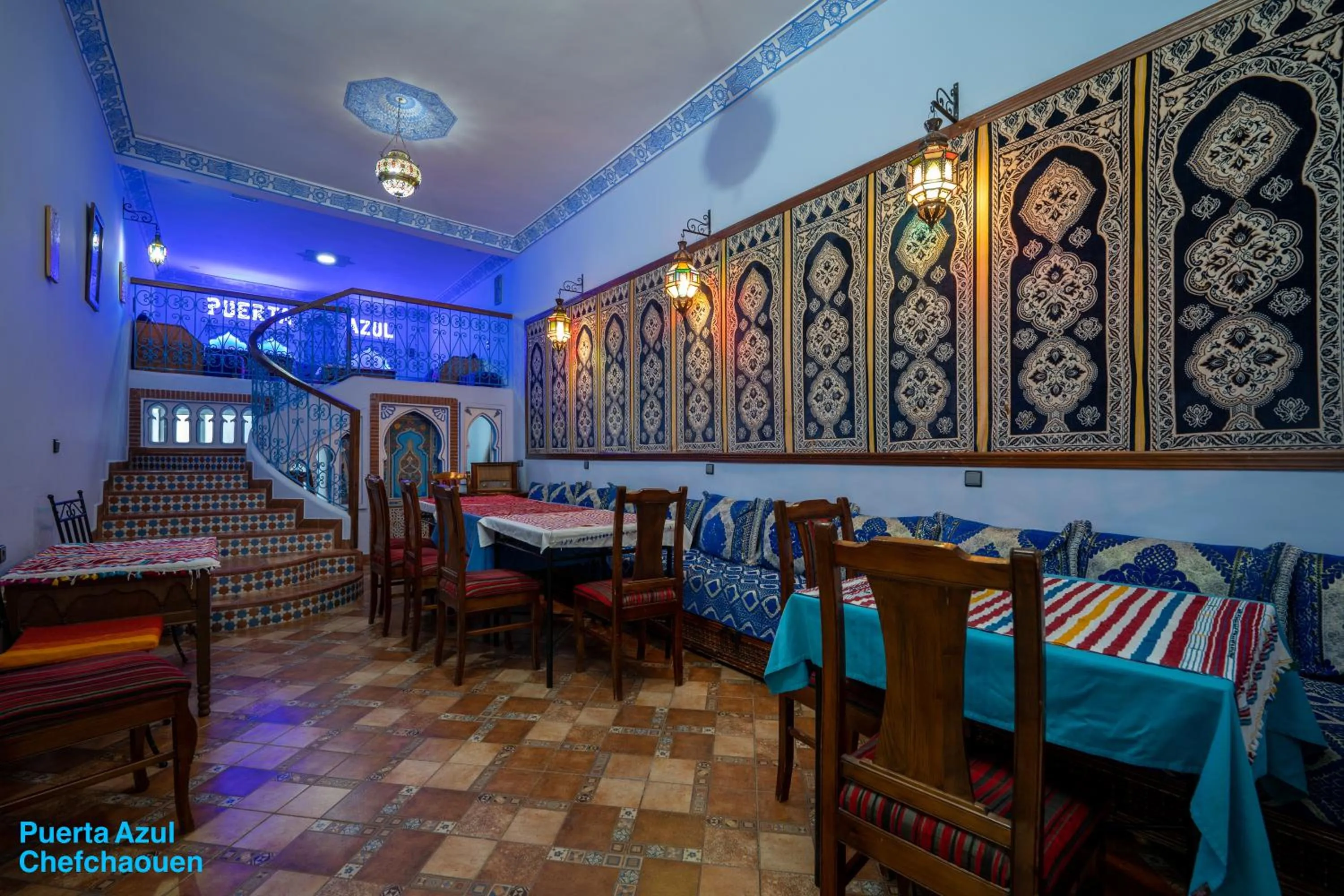 Restaurant/places to eat in Puerta Azul