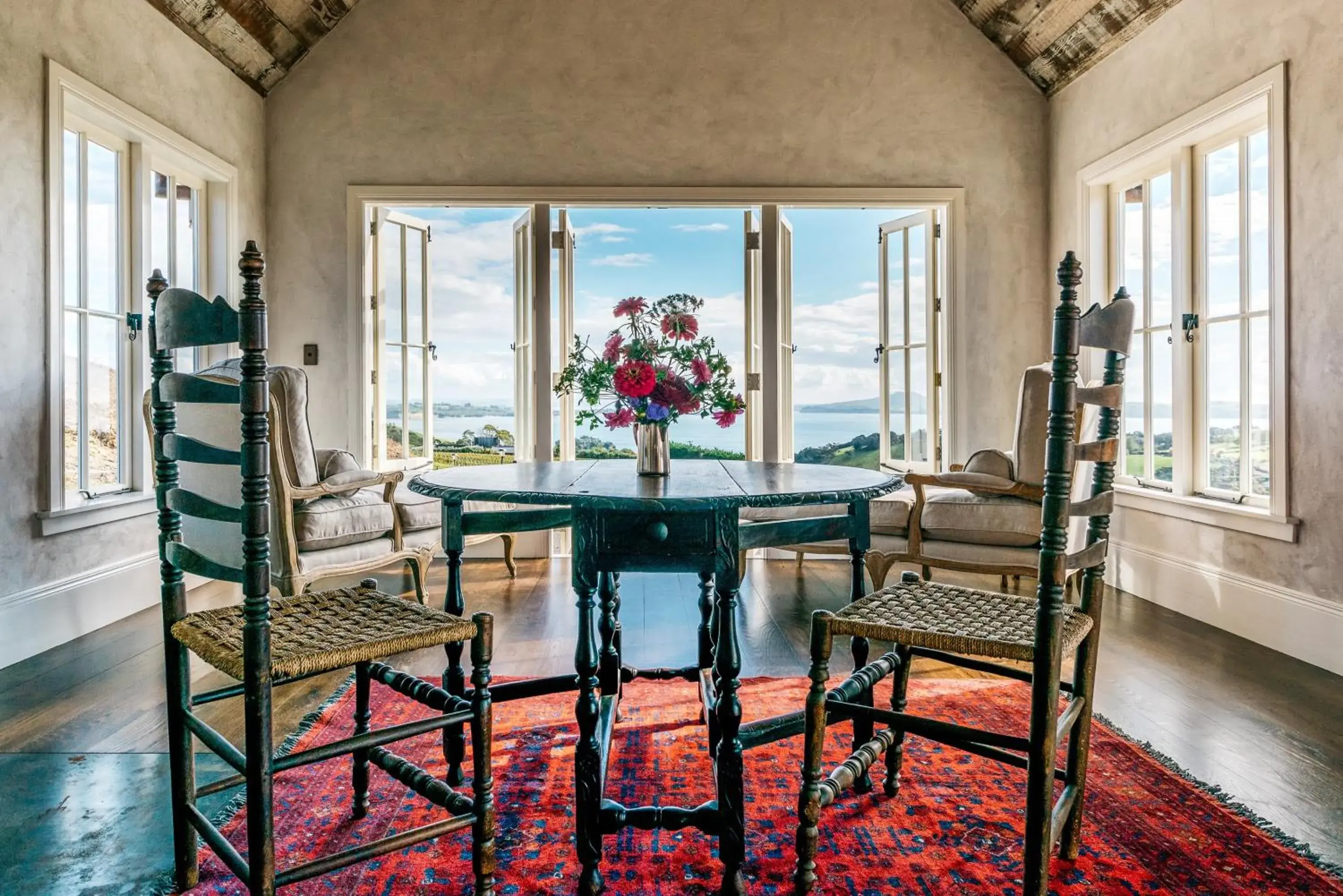 Two-Bedroom House in Mudbrick Cottages Two-Bedroom House in Mudbrick Cottages