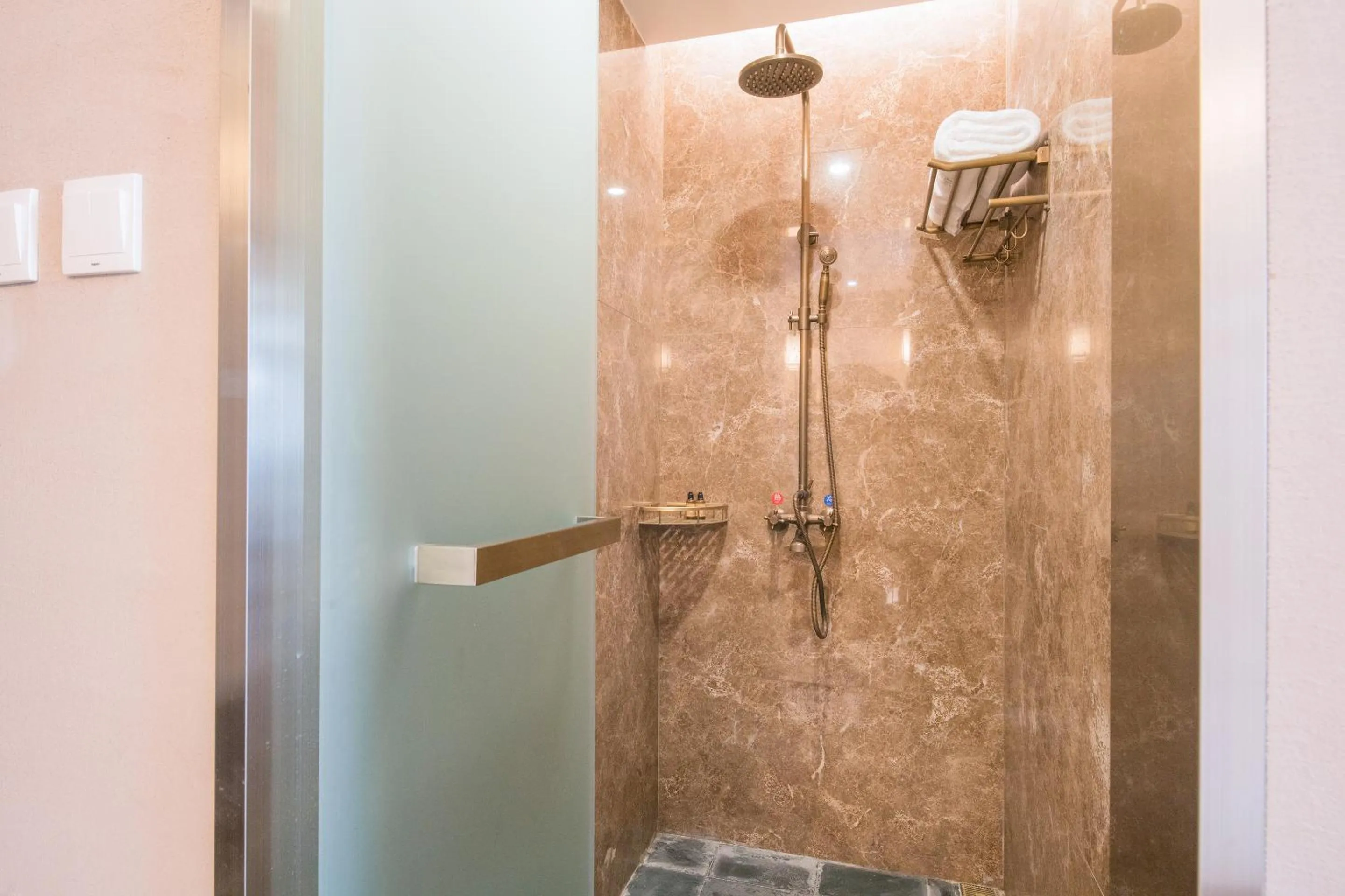 Bathroom in Guan Sam Hotel