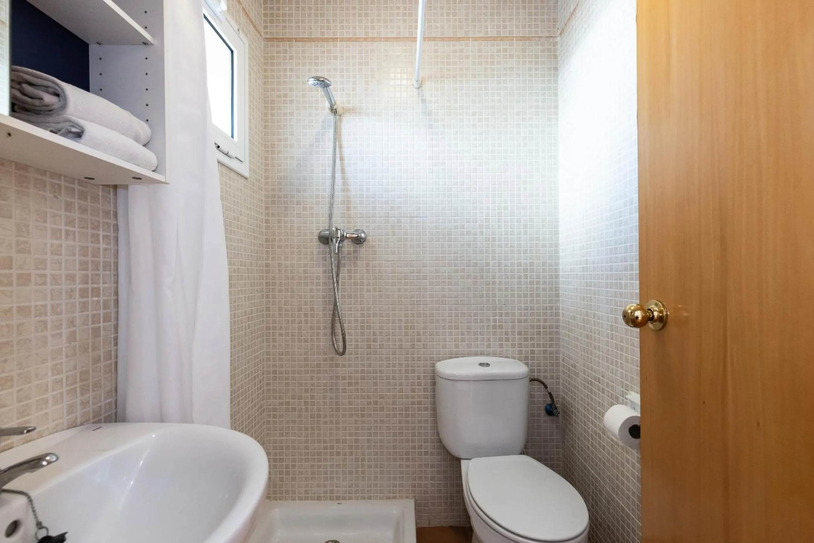 Shower in Rentalmar Brisas
