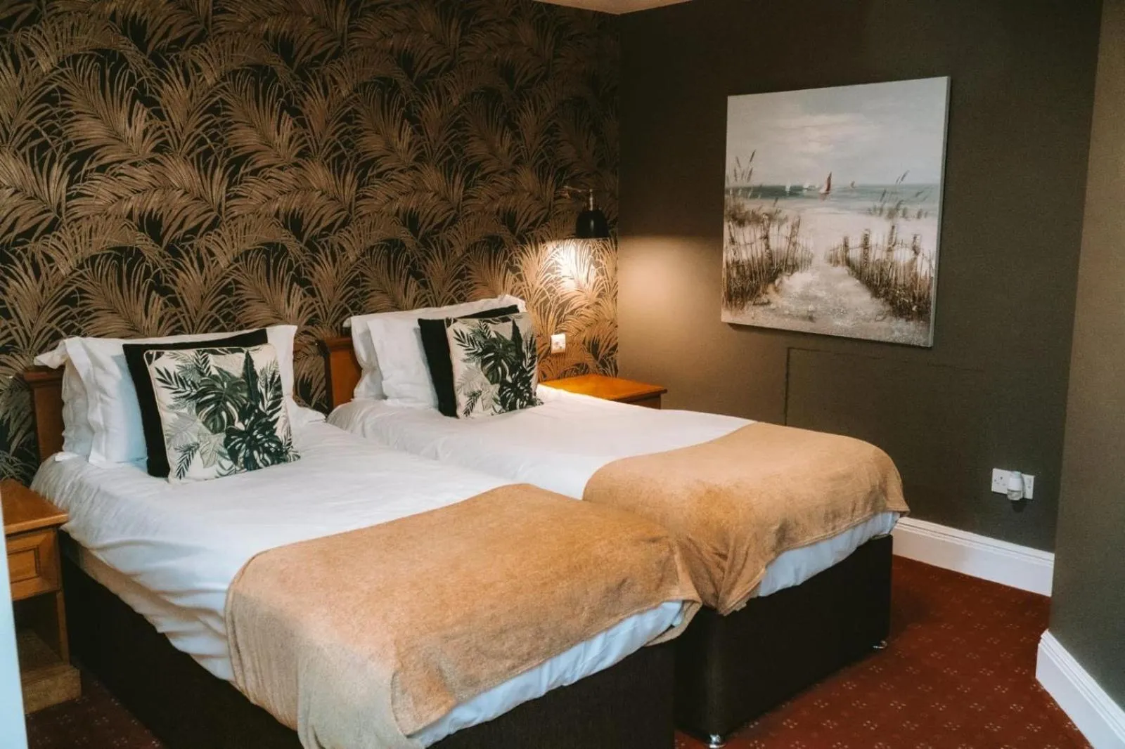 Bedroom, Bed in The White House Inn - Whitby