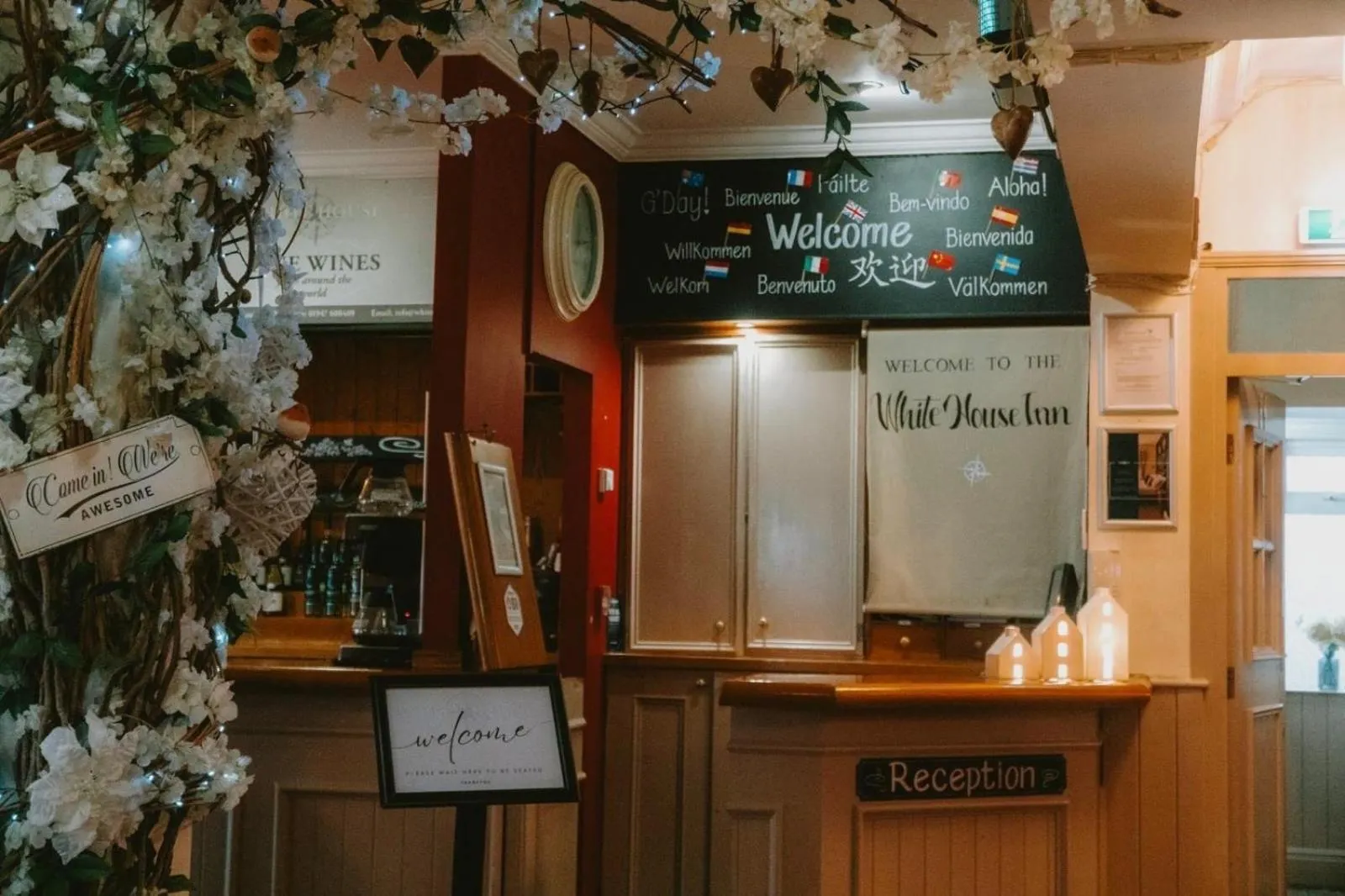 Lobby or reception in The White House Inn - Whitby