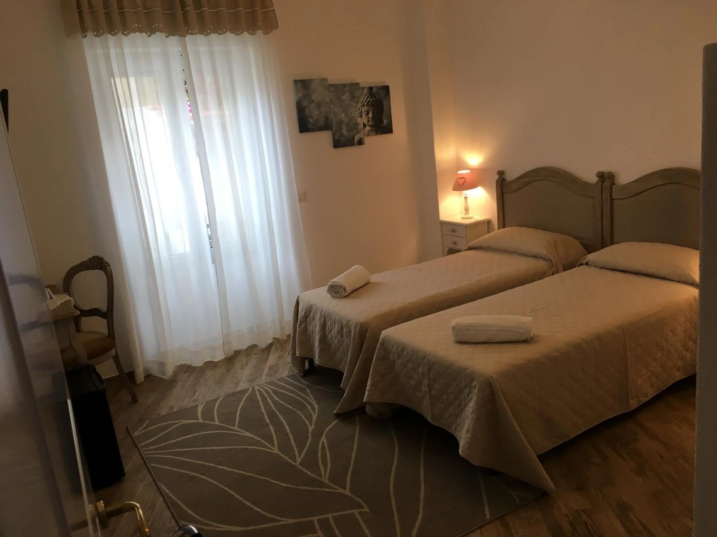 Photo of the whole room, Bed in City Garden Guest House