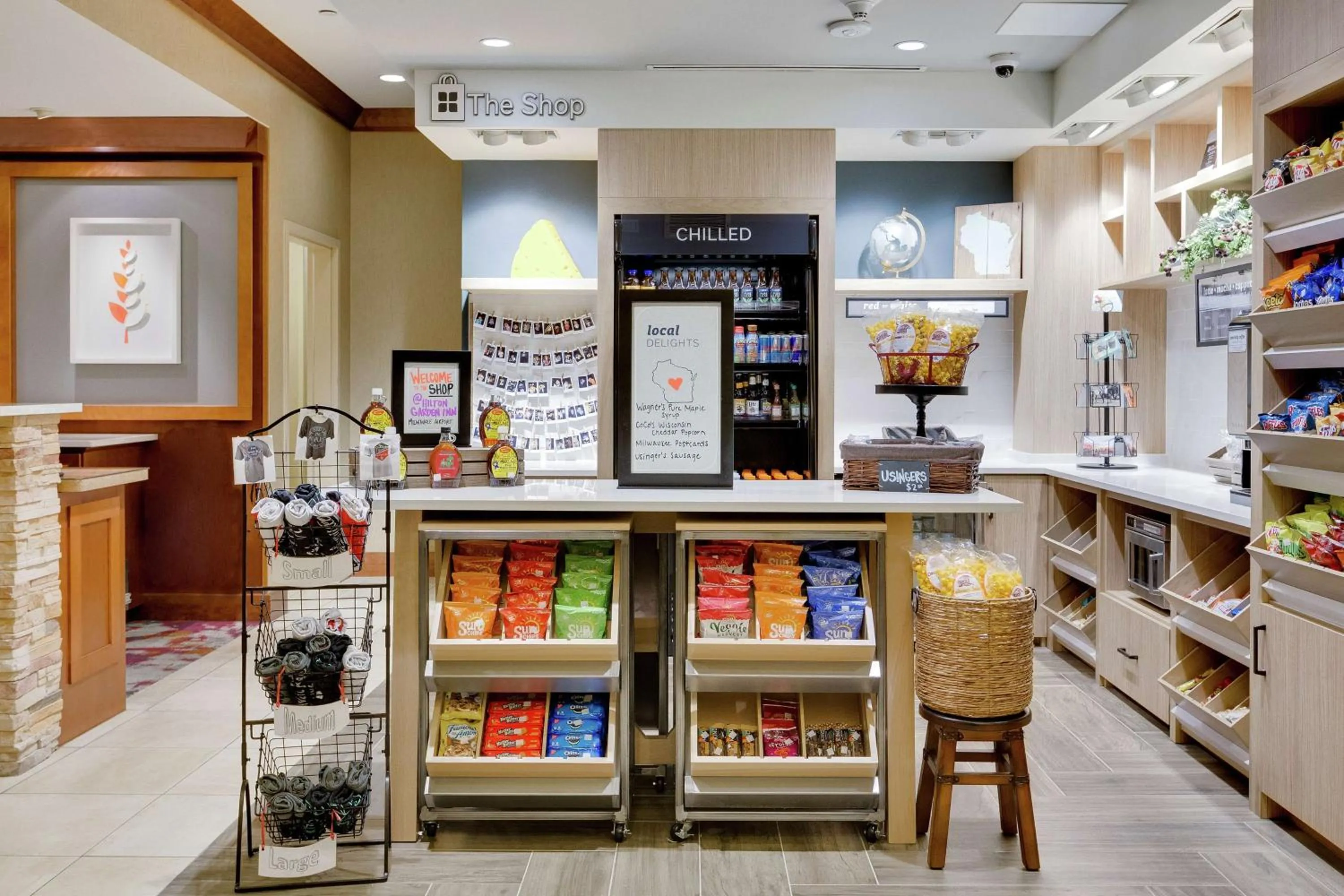 Restaurant/places to eat in Hilton Garden Inn Milwaukee Airport