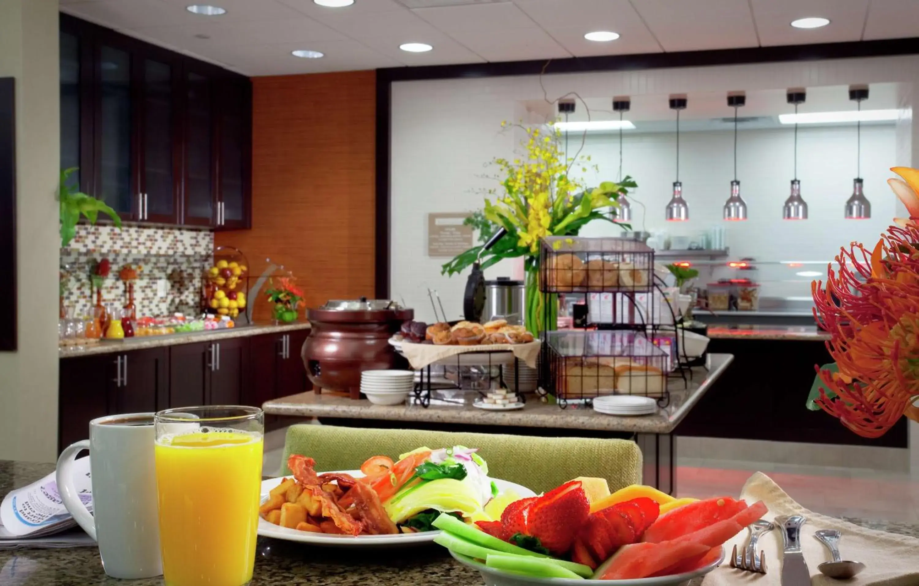 Restaurant/places to eat in Hilton Garden Inn Seattle/Bothell Restaurant/places to eat in Hilton Garden Inn Seattle/Bothell