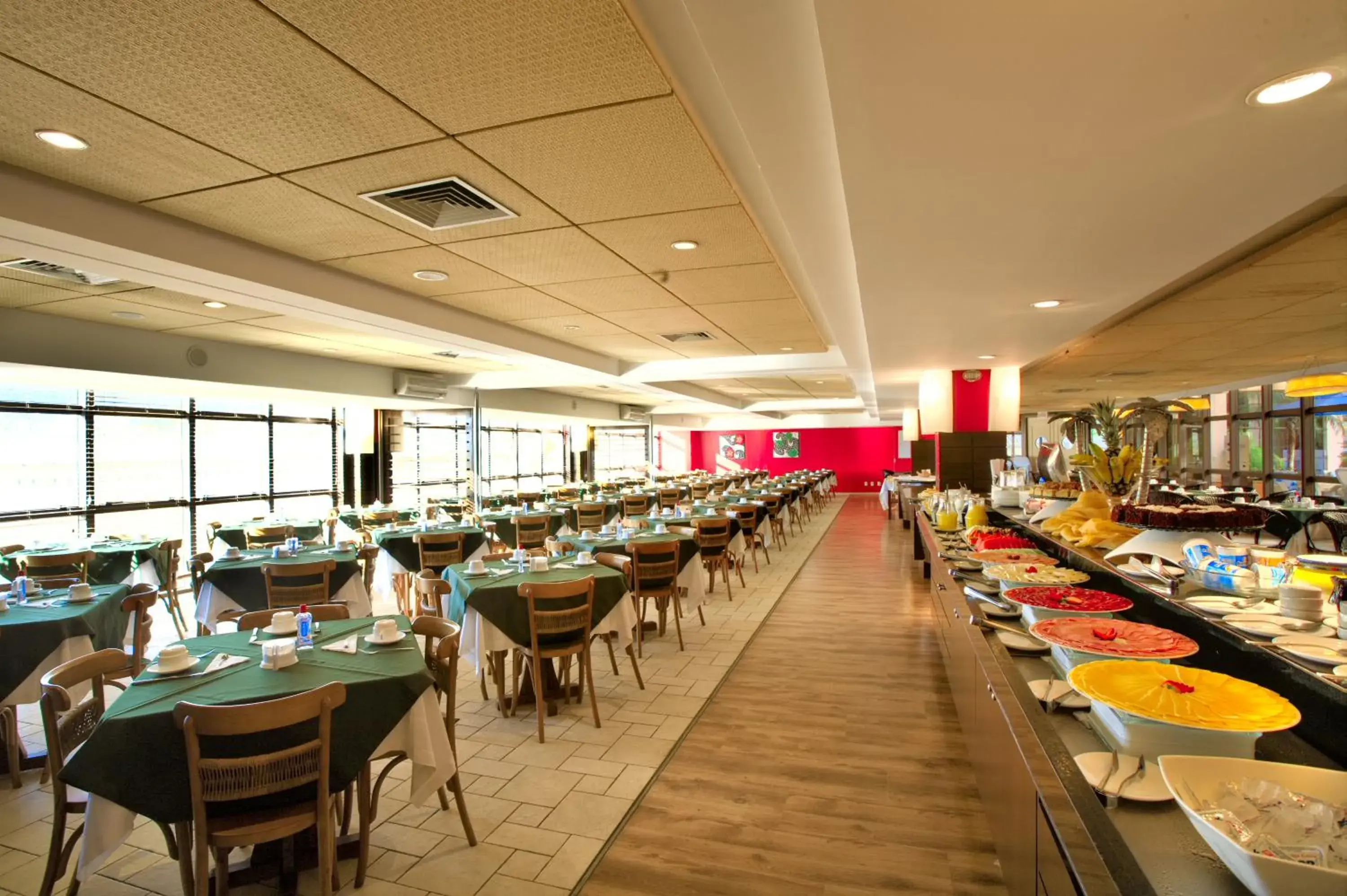 Restaurant/places to eat in Hotel Jurerê Beach Village - OFICIAL Restaurant/places to eat in Hotel Jurerê Beach Village - OFICIAL