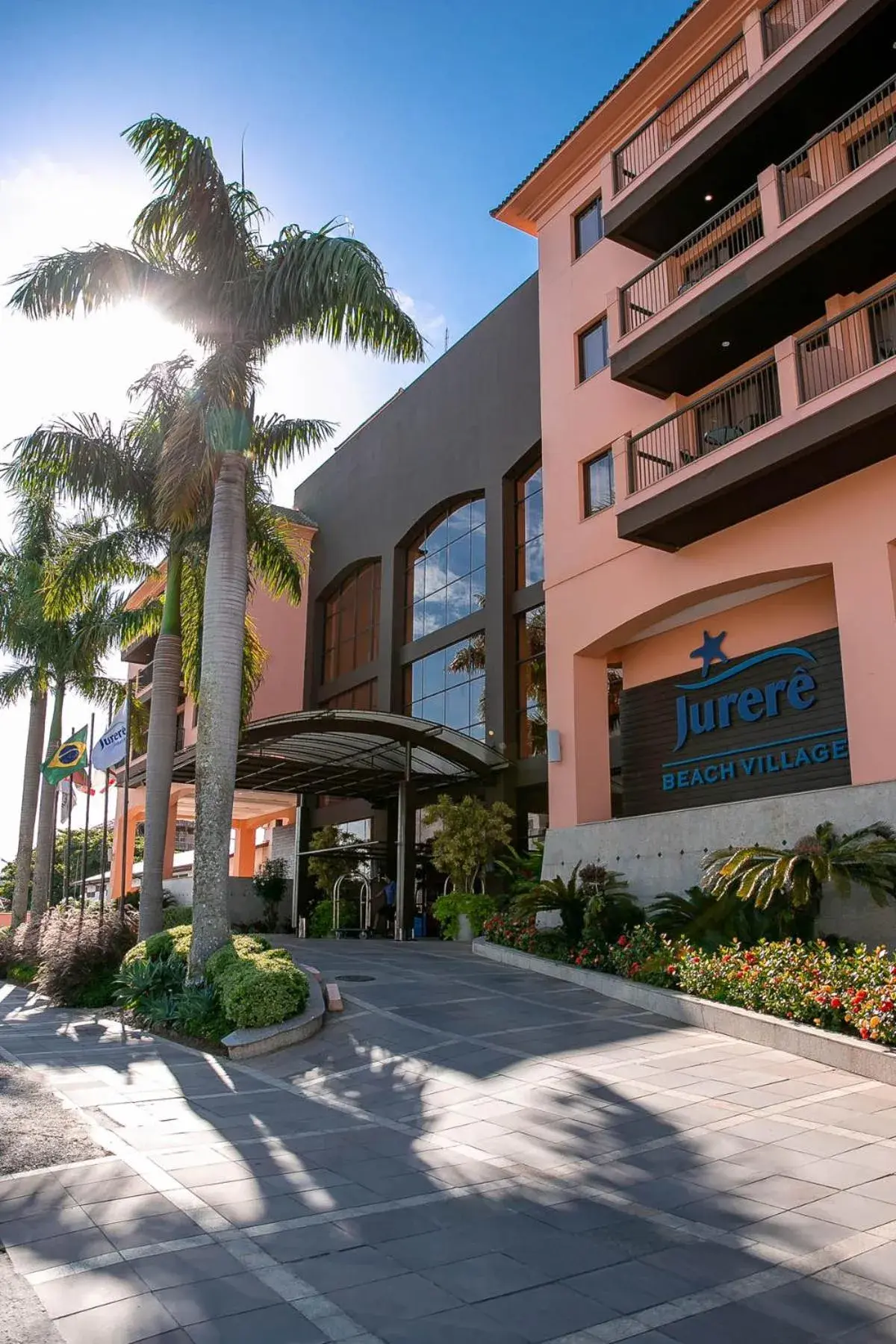 Property building in Hotel Jurerê Beach Village - OFICIAL Property building in Hotel Jurerê Beach Village - OFICIAL