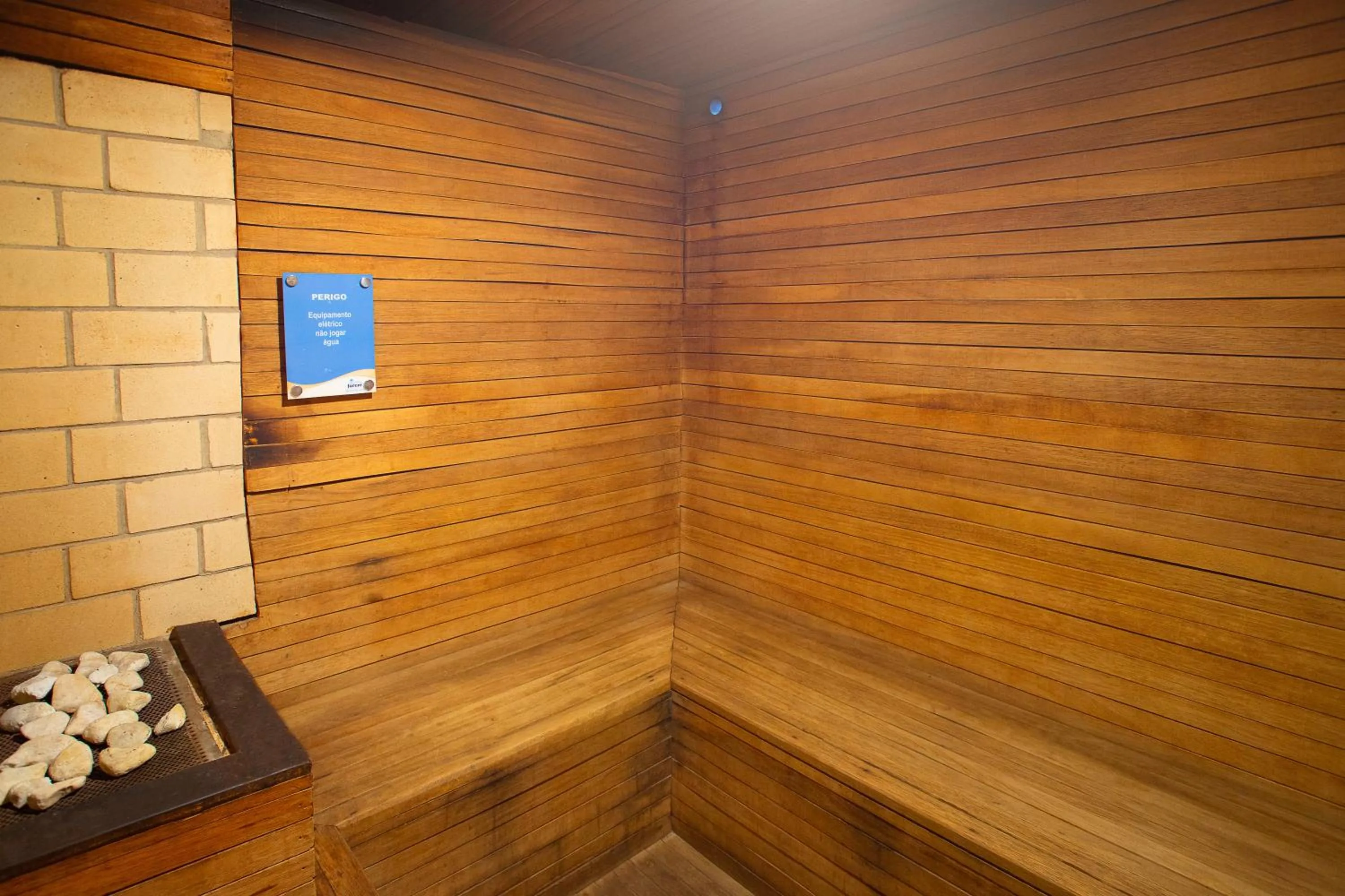 Sauna in Hotel Jurerê Beach Village - OFICIAL