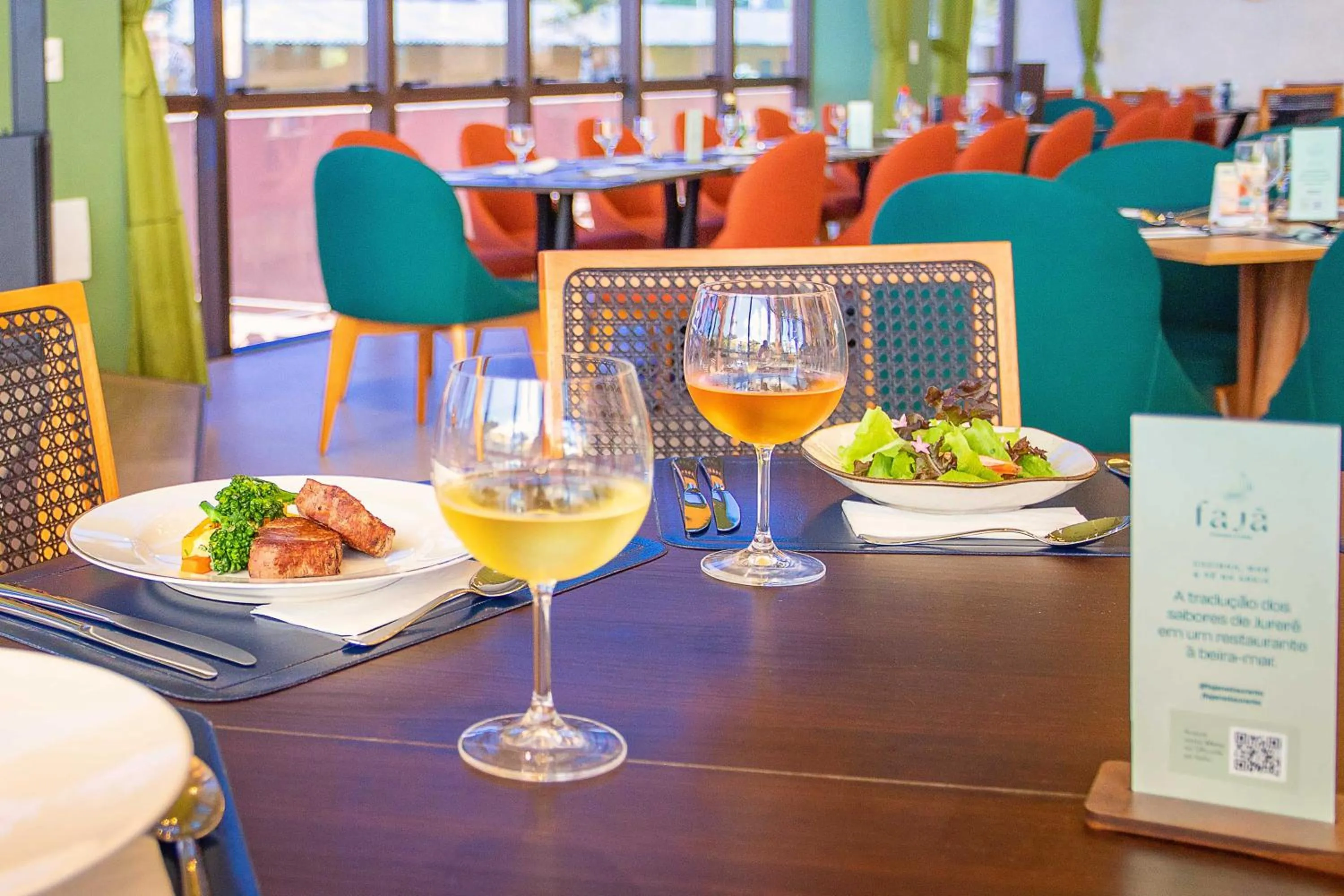 Restaurant/places to eat in Hotel Jurerê Beach Village - OFICIAL