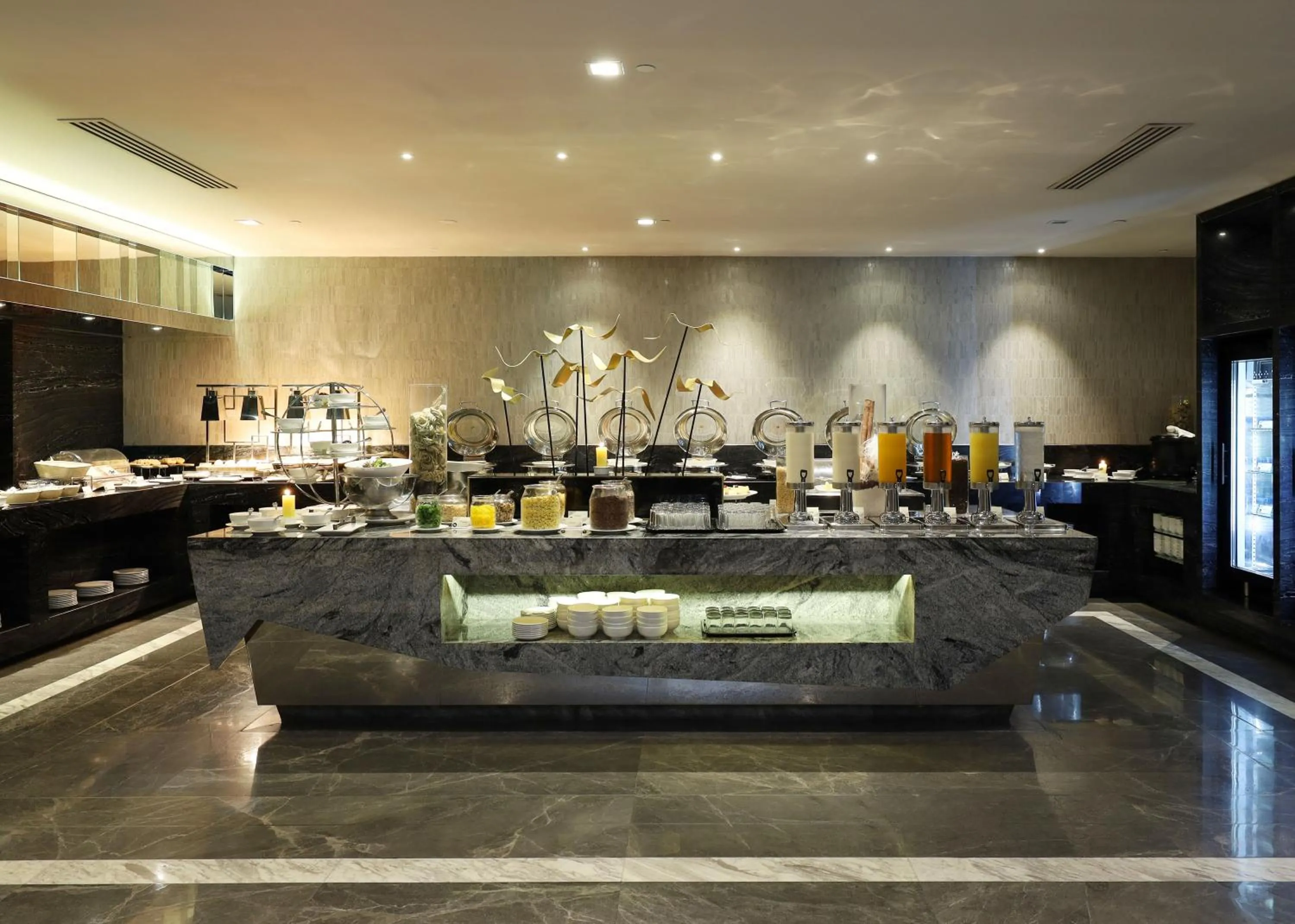 Lounge or bar in Berjaya Times Square Hotel, Kuala Lumpur