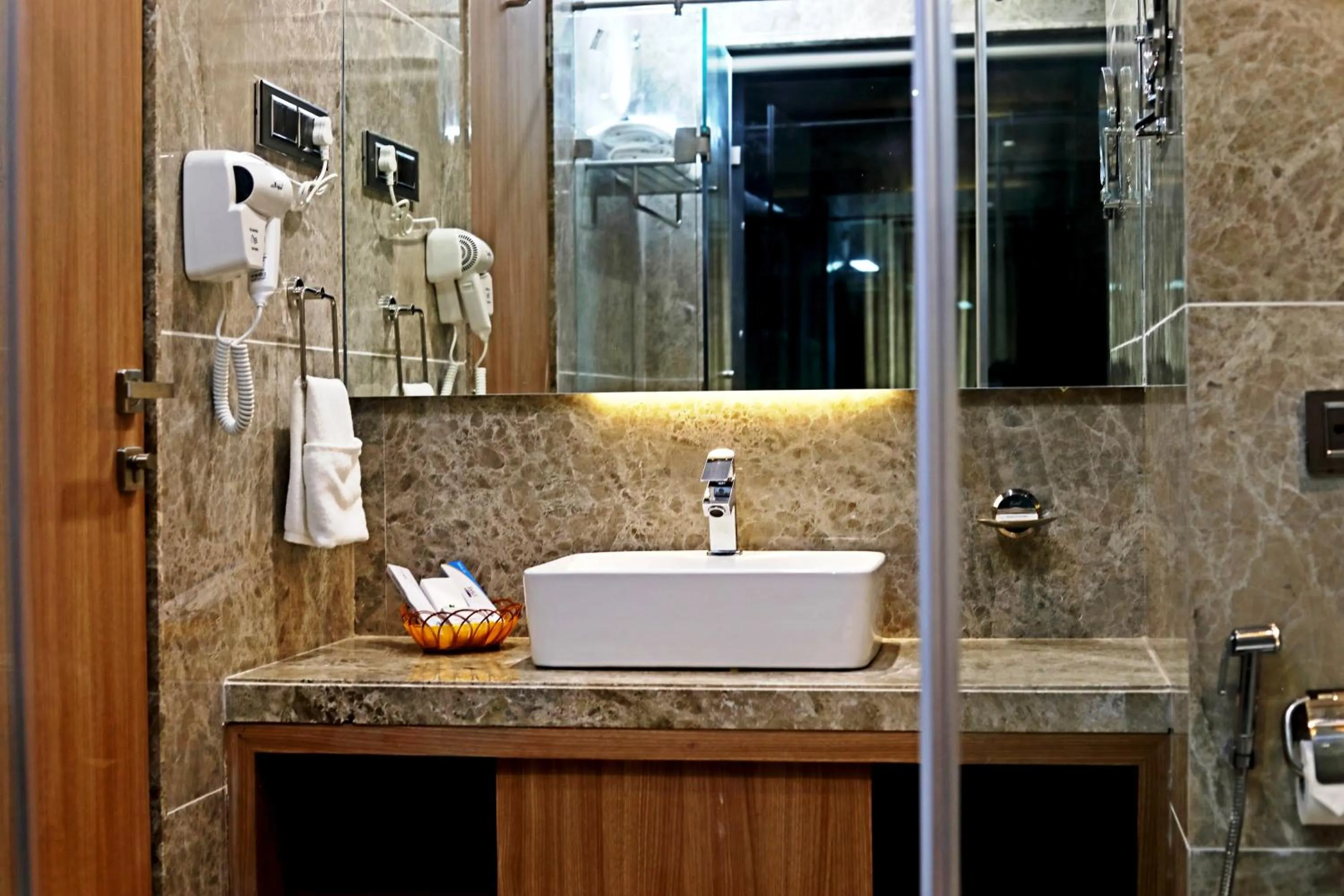 Bathroom in VITS Devbhumi, Dwarka