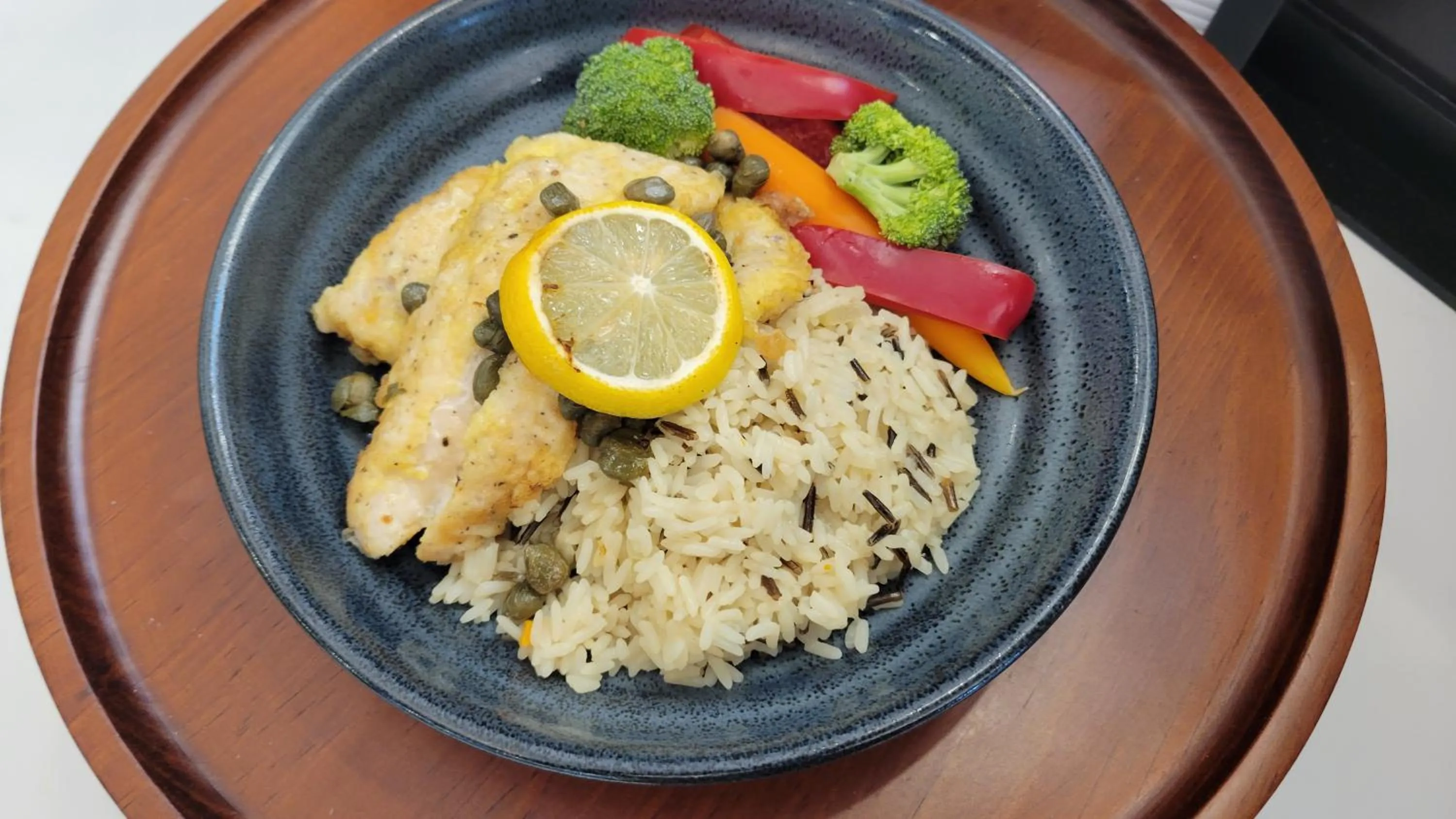 Restaurant/places to eat in Hilton Garden Inn Halifax Airport