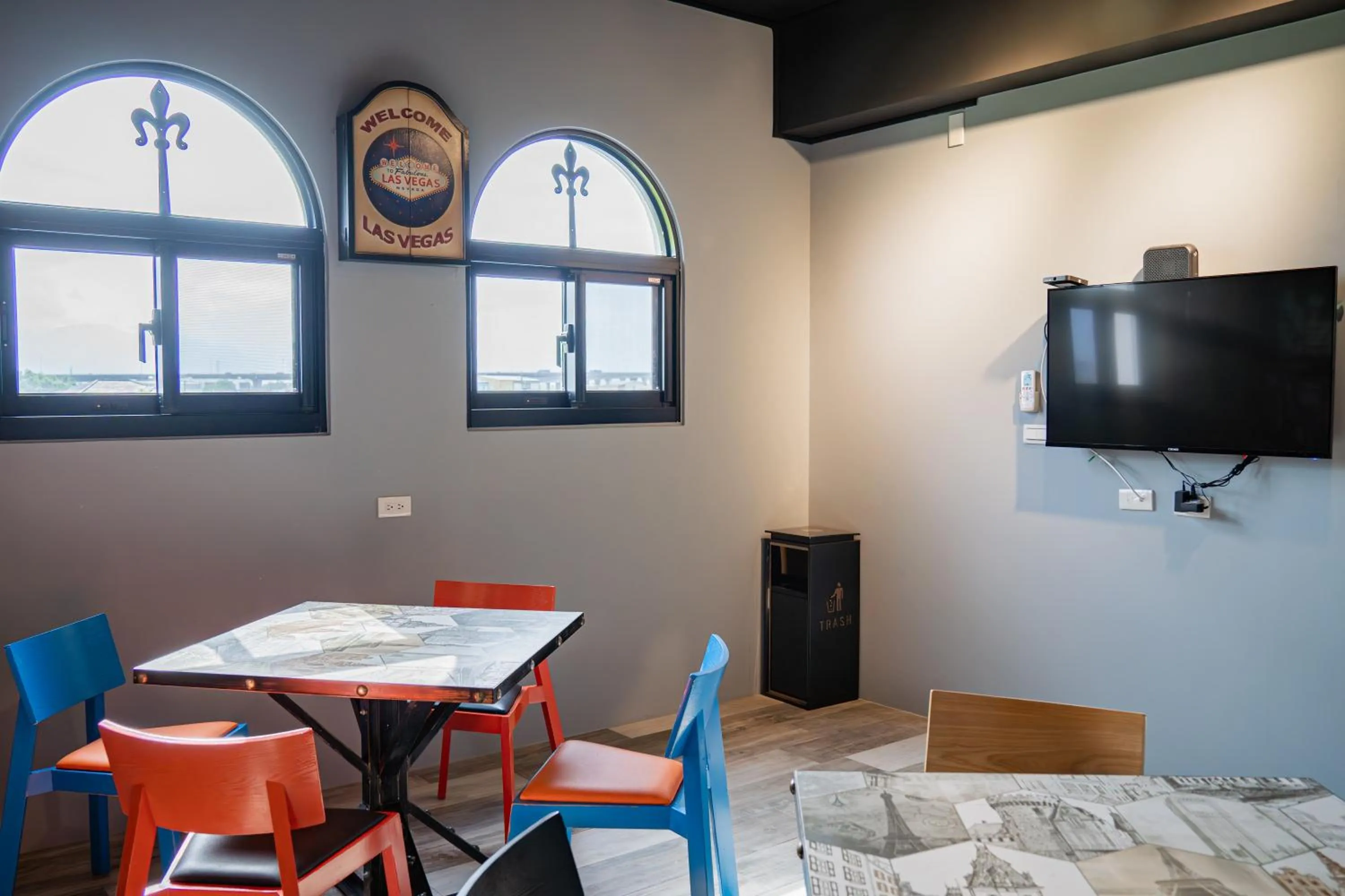 Seating area in Milan Yilan