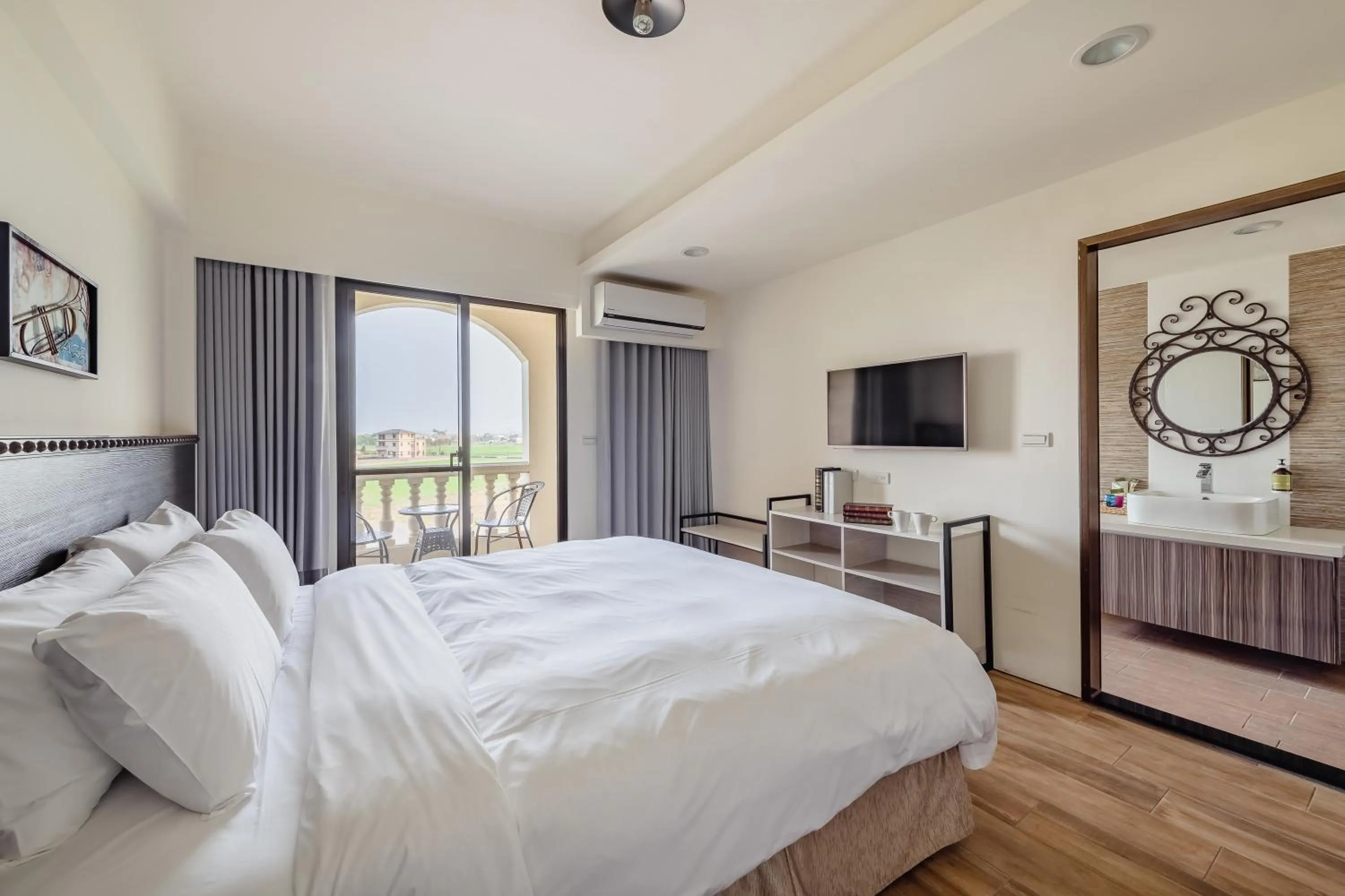 bunk bed, Bed in Milan Yilan