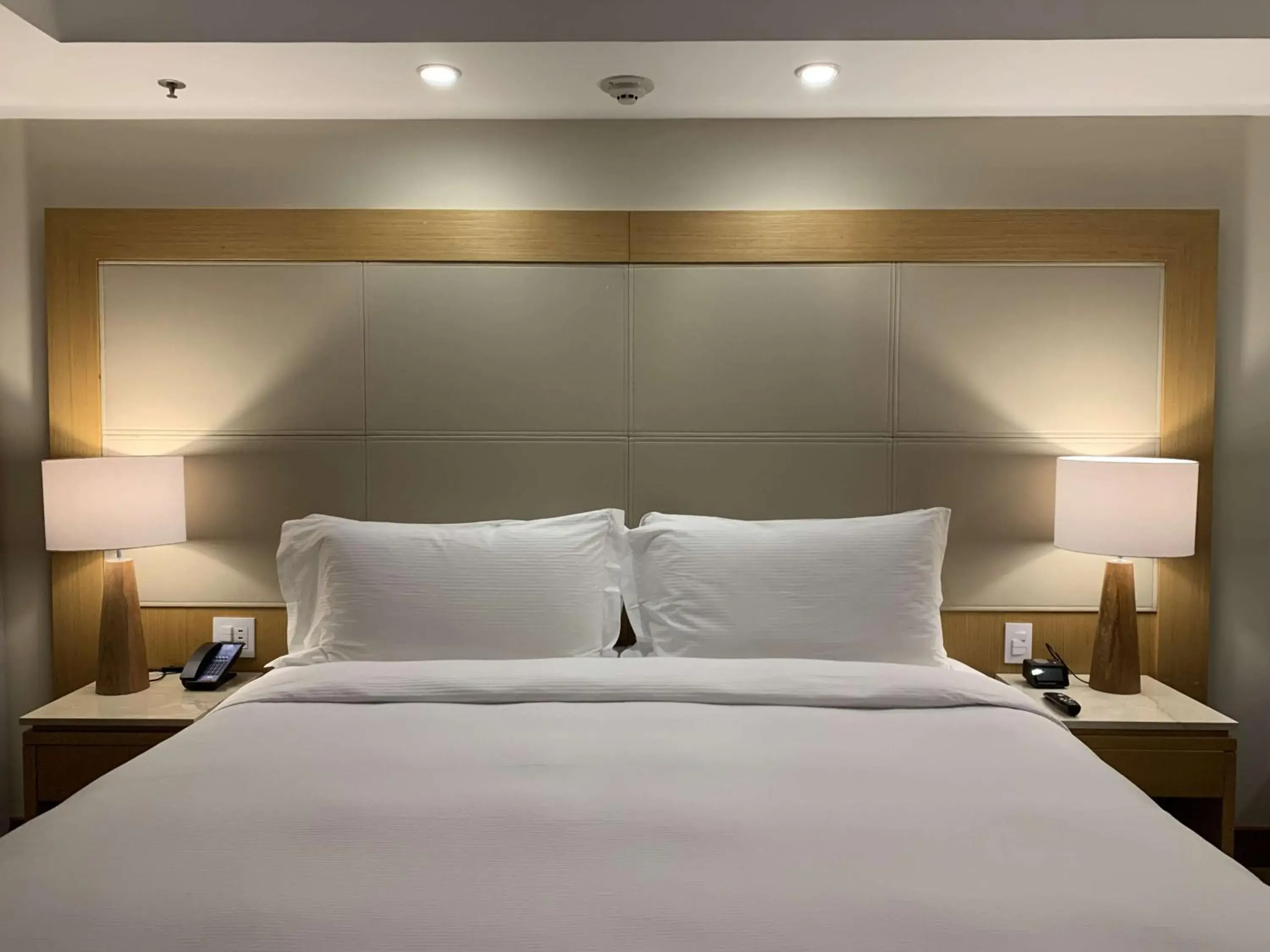 Bed in Hilton Copacabana Rio de Janeiro Bed in Hilton Copacabana Rio de Janeiro