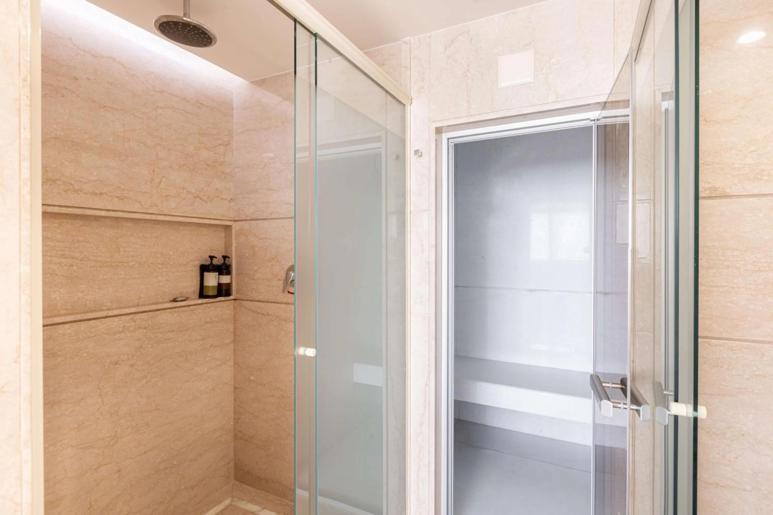 Bathroom in Hilton Copacabana Rio de Janeiro