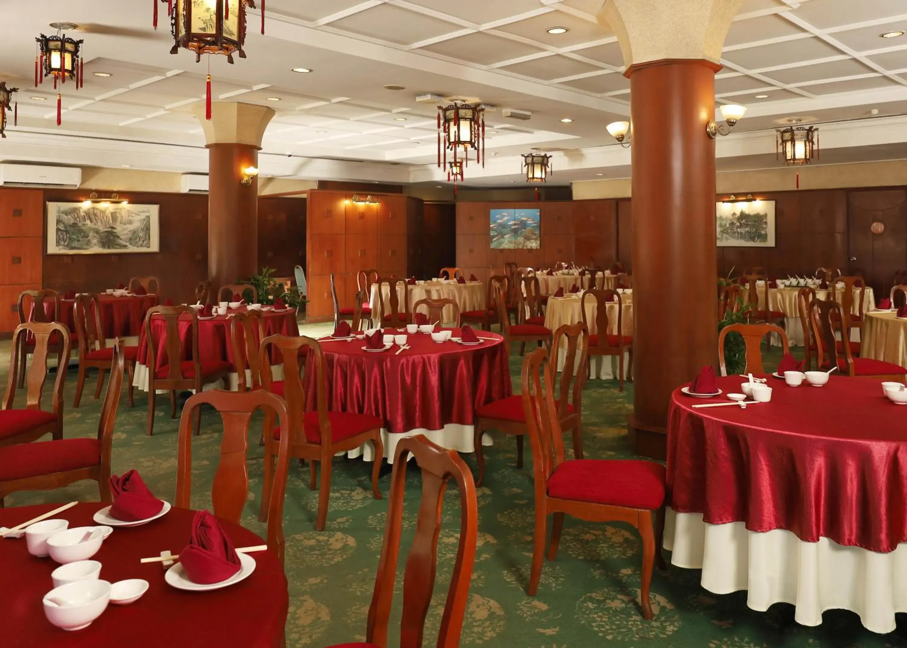 Restaurant/places to eat in Berjaya Langkawi Resort Restaurant/places to eat in Berjaya Langkawi Resort