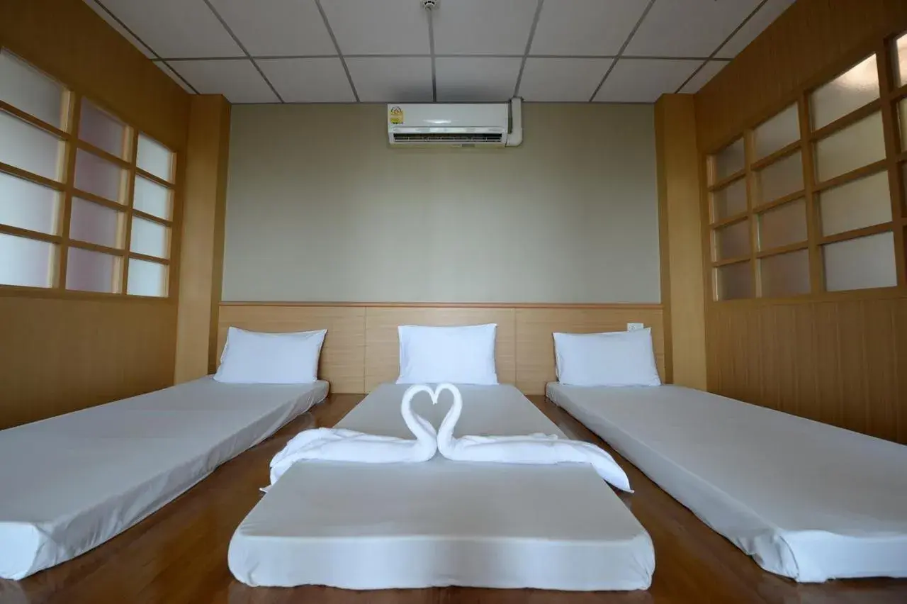 Bedroom, Bed in Paradise Resort Bedroom, Bed in Paradise Resort