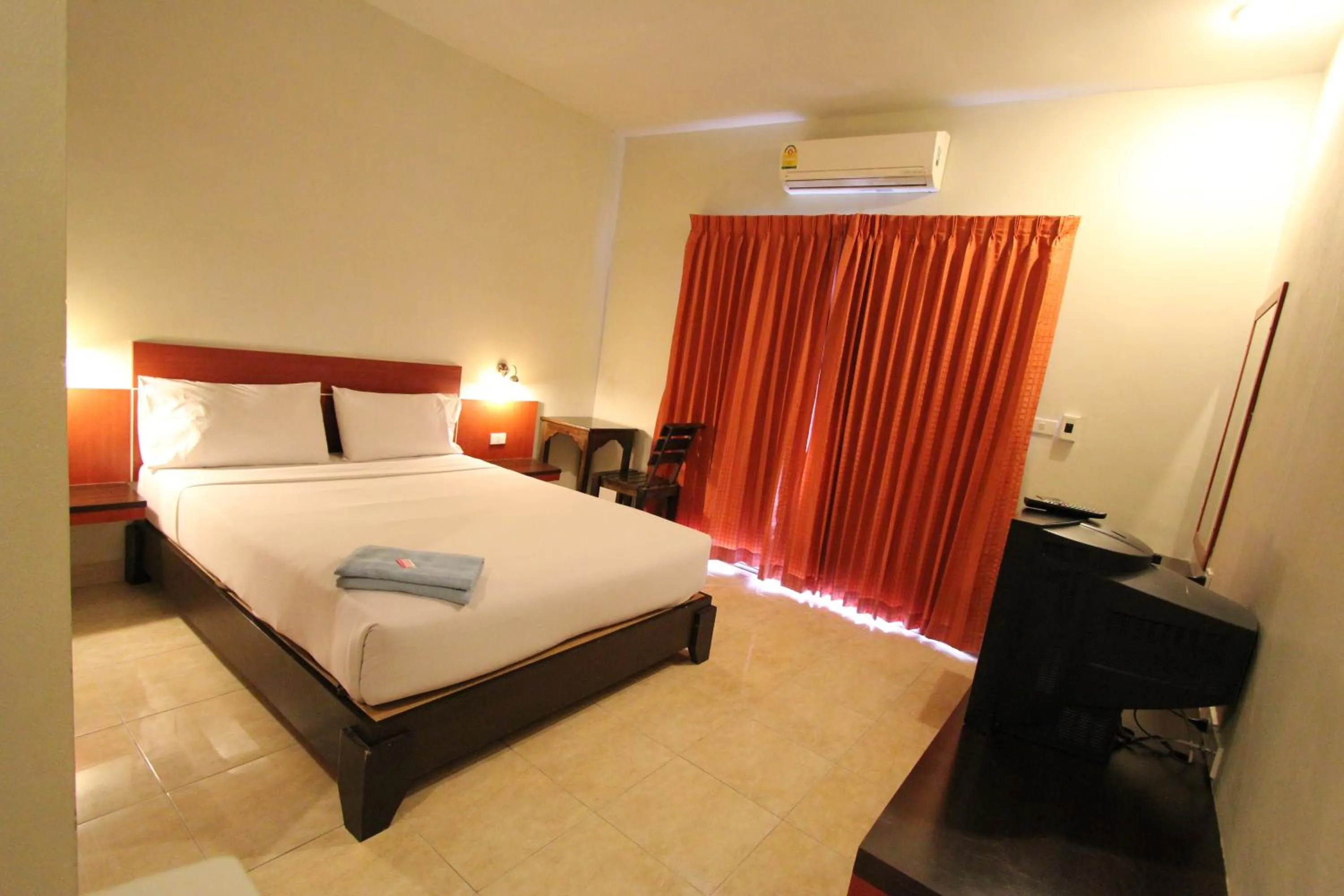 Bed in Paradise Resort