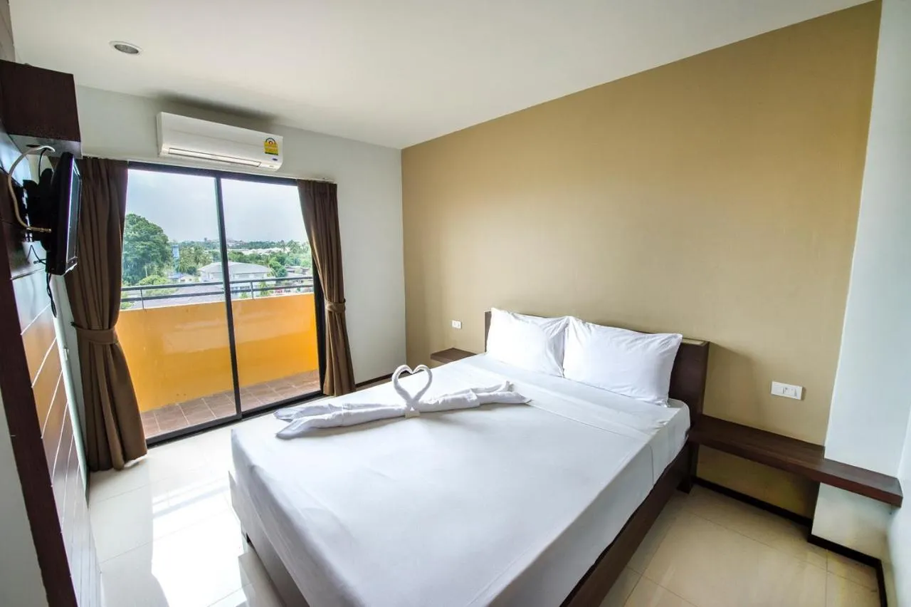 Bedroom, Bed in Paradise Resort