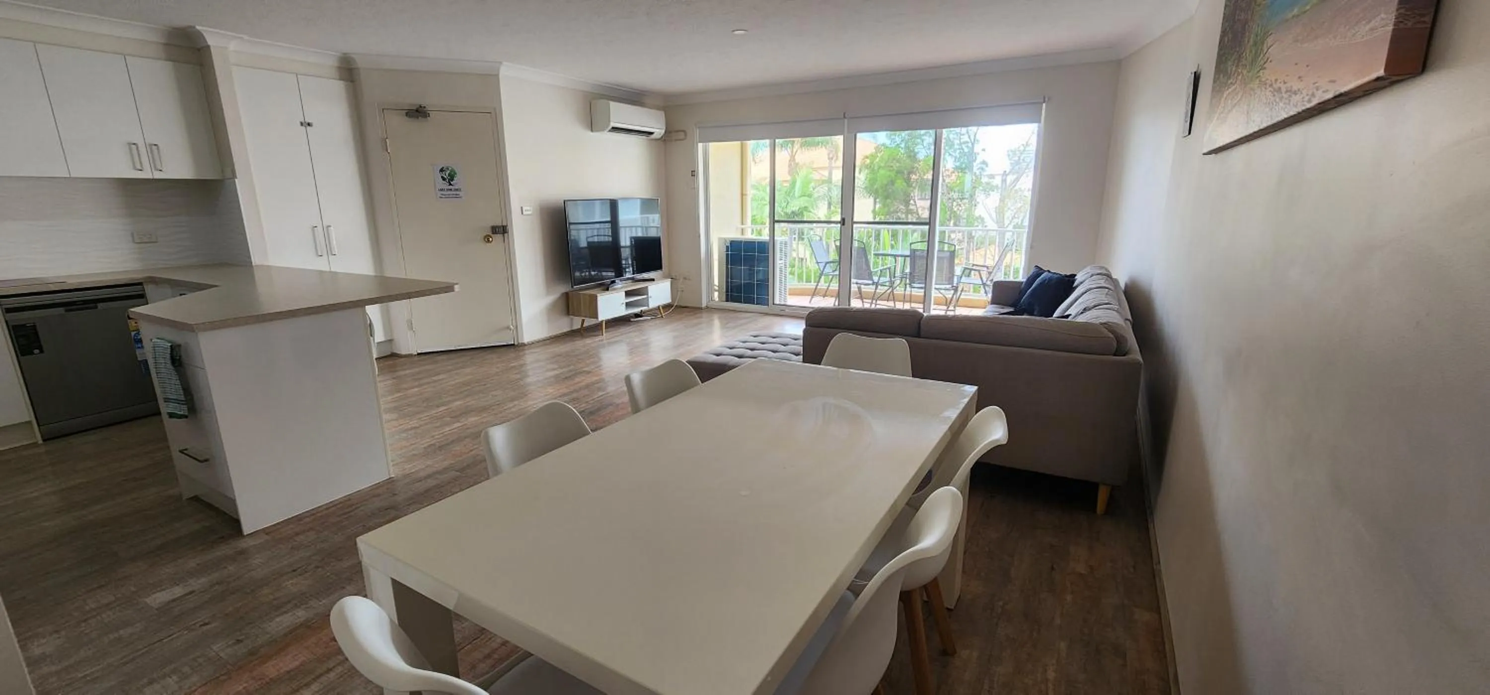 Living room in Bayview Waters Apartments