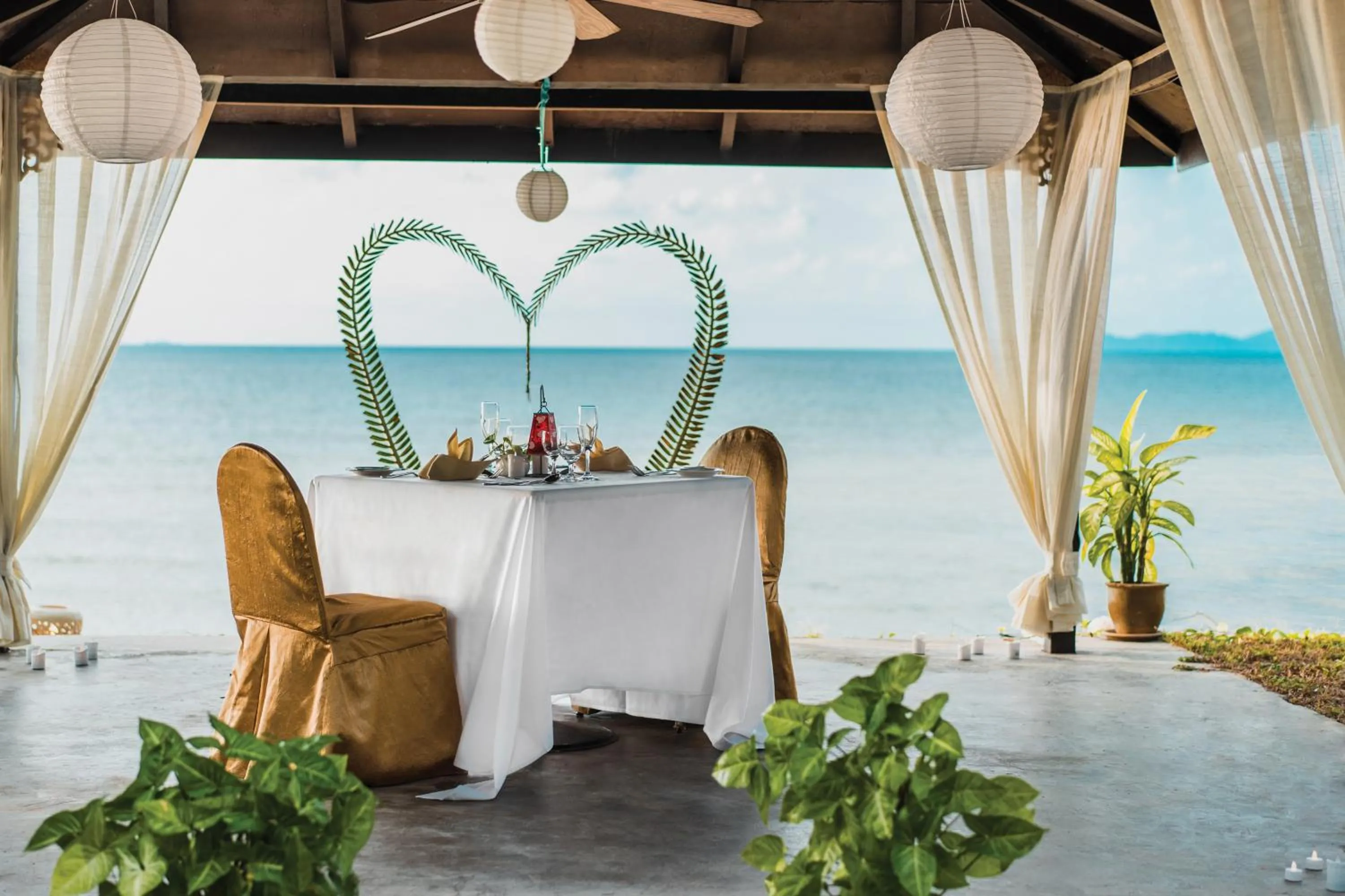 Restaurant/places to eat in Berjaya Tioman Resort