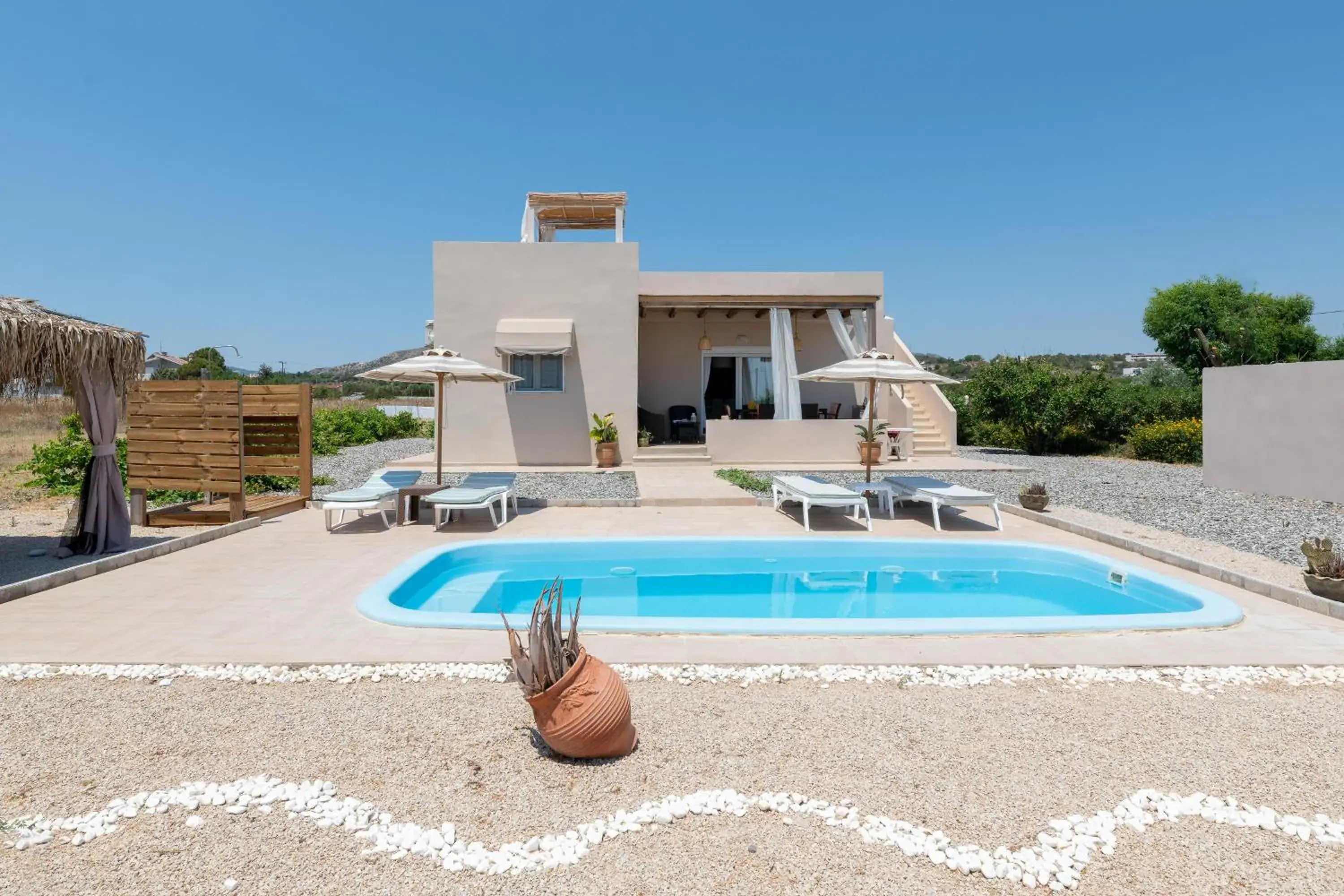 Gennadi Serenity House- beachfront villa with pool Gennadi Serenity House- beachfront villa with pool