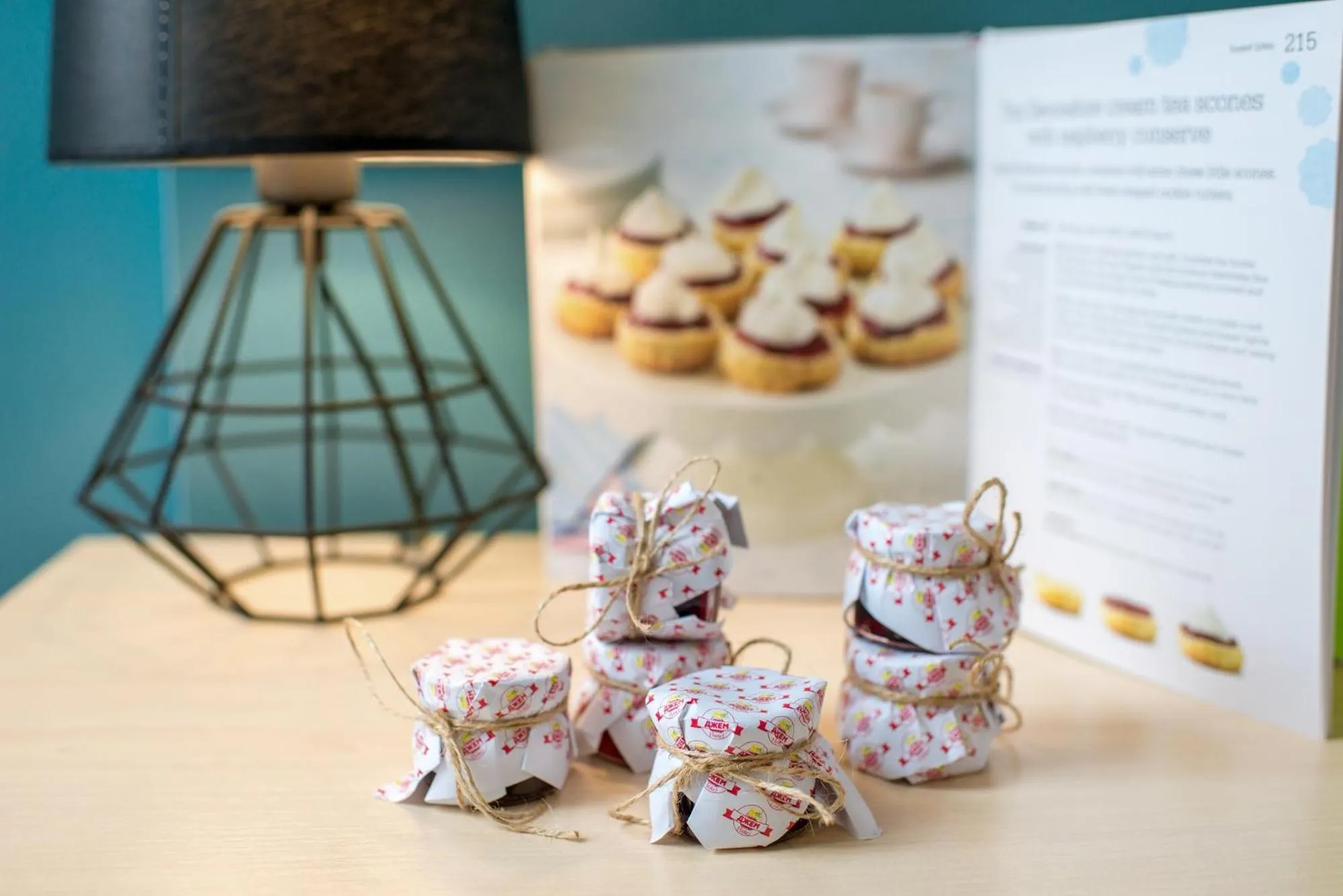 Decorative detail in Jam Hotel Hnatyuka