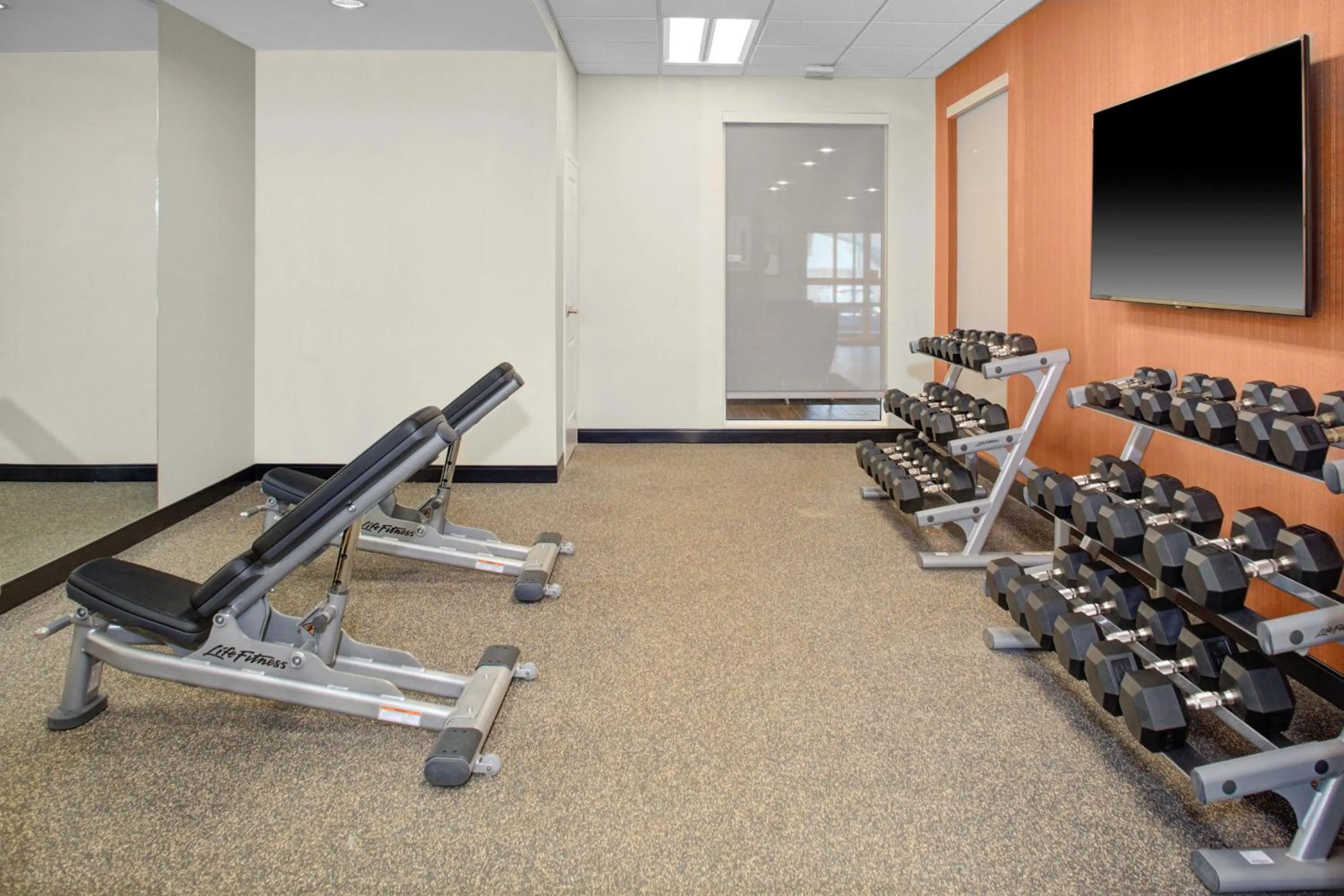 Fitness centre/facilities in TownePlace Suites by Marriott Albany