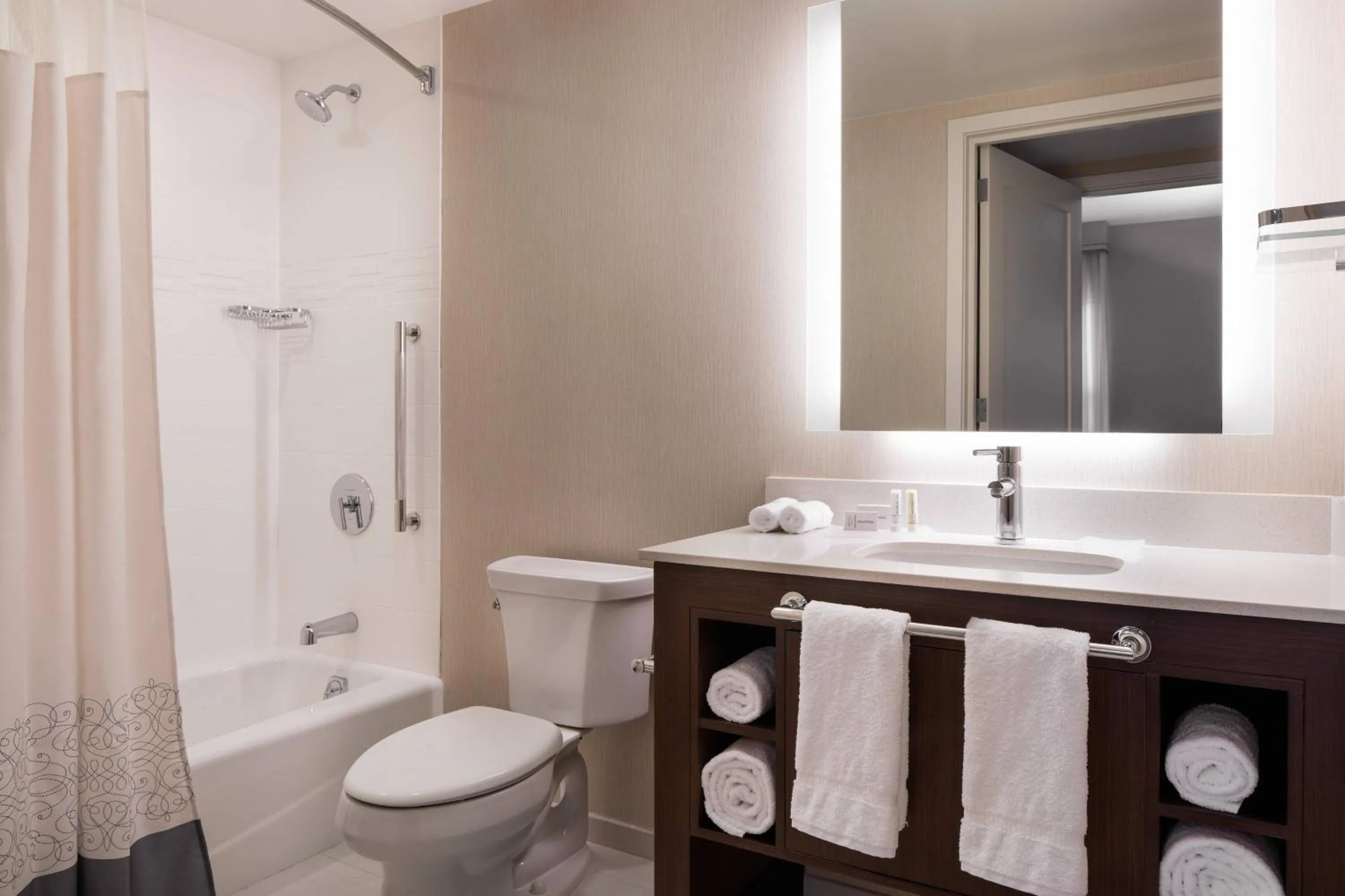Bathroom in Residence Inn by Marriott Santa Barbara Goleta