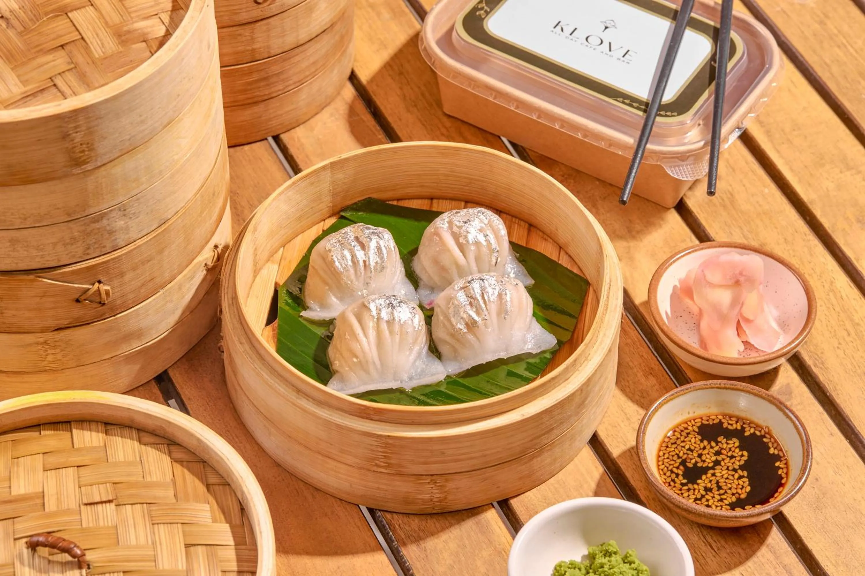 Food in Yogi Executive, Navi Mumbai