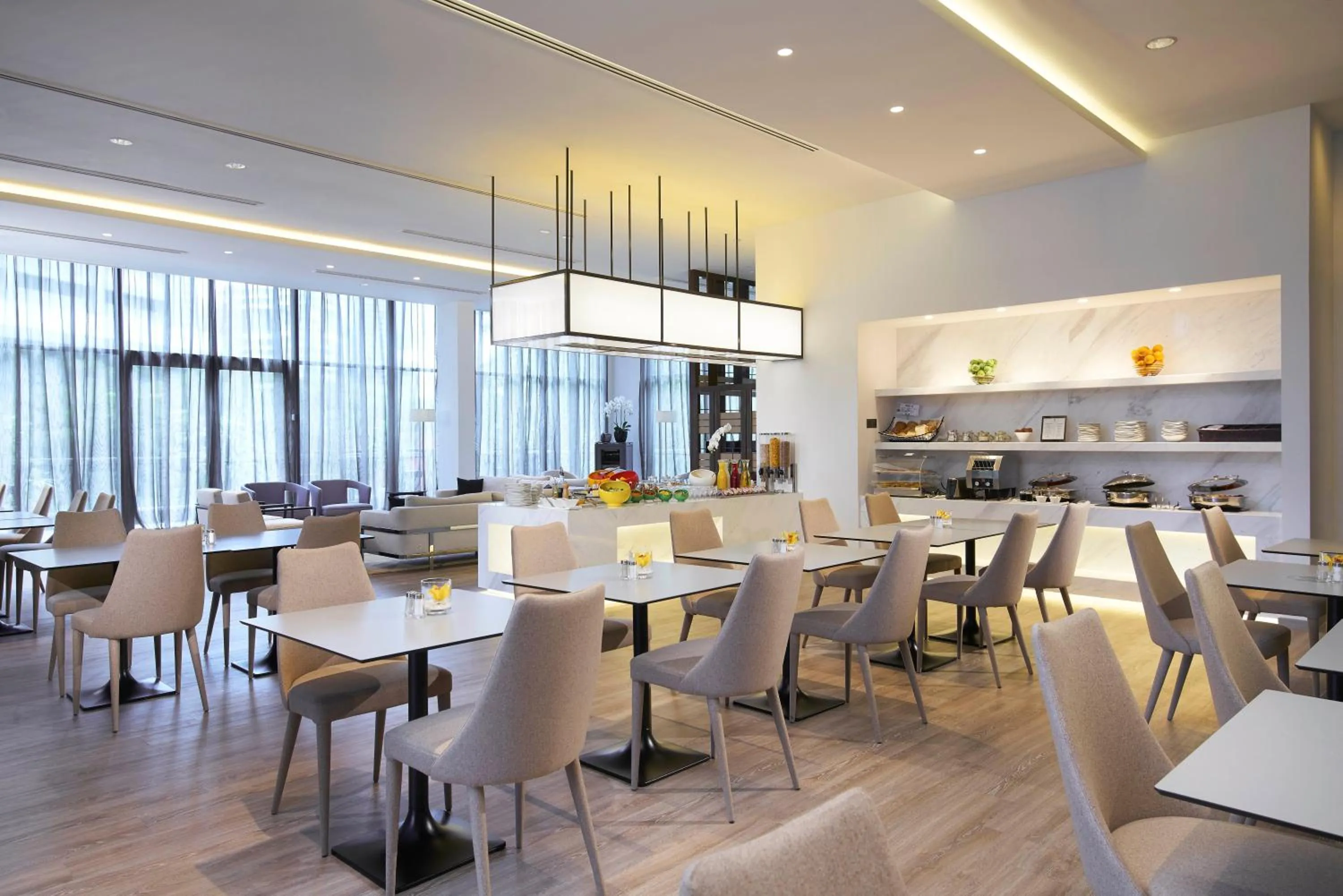 Restaurant/places to eat in Pan Pacific Serviced Suites Orchard, Singapore