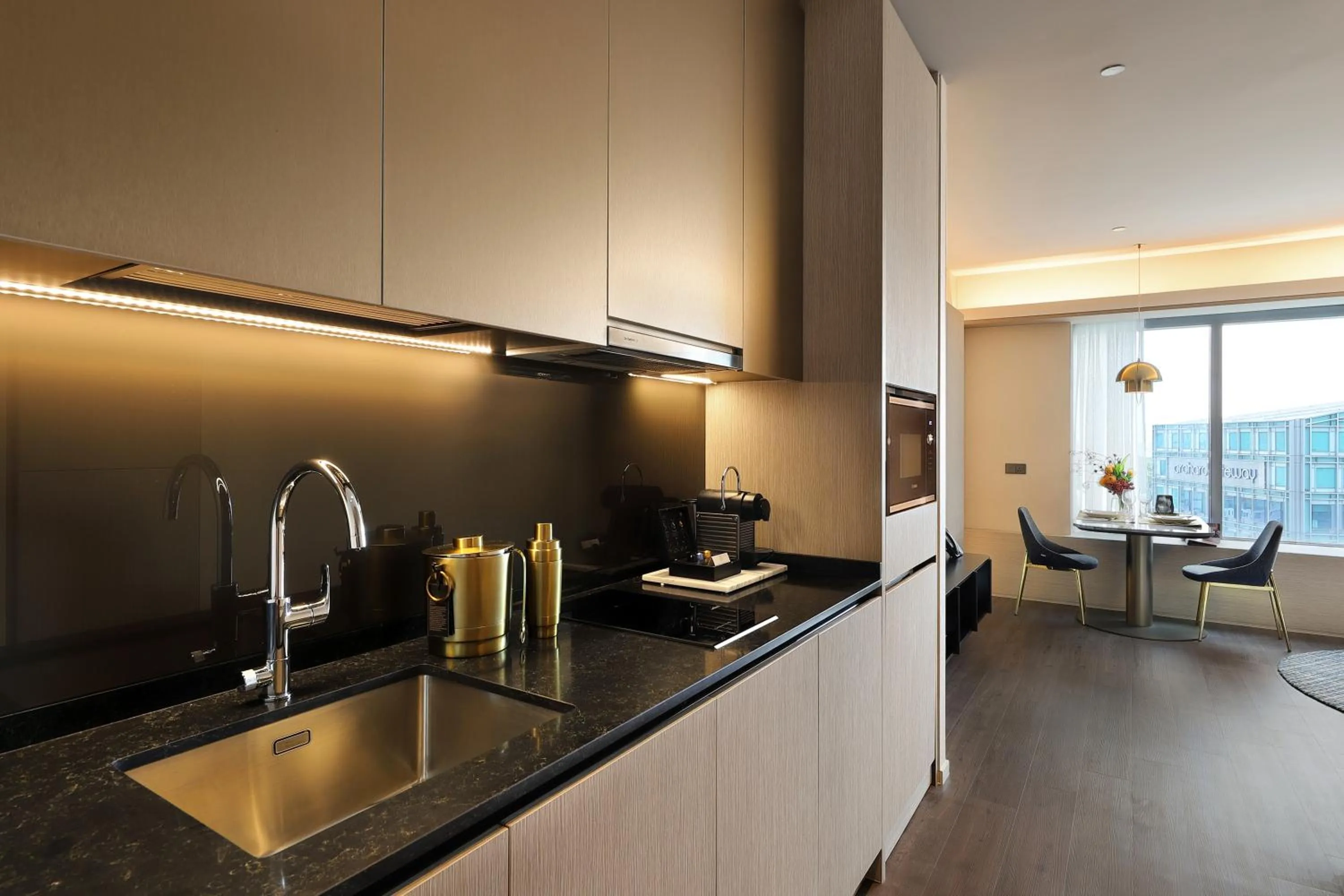 Kitchen or kitchenette in Pan Pacific Serviced Suites Orchard, Singapore
